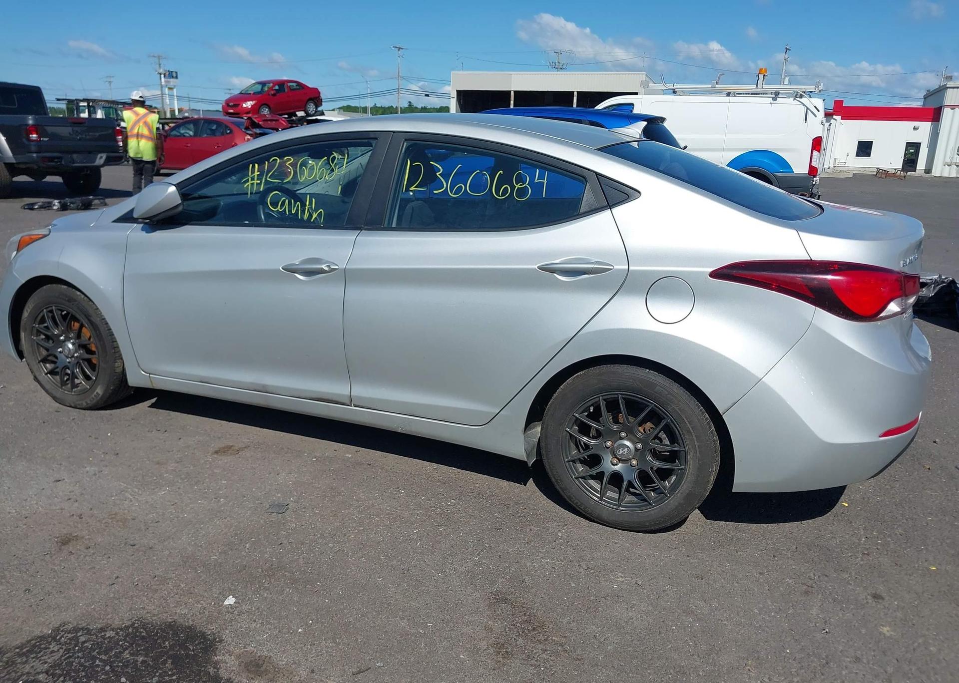 2015 HYUNDAI ELANTRA GL