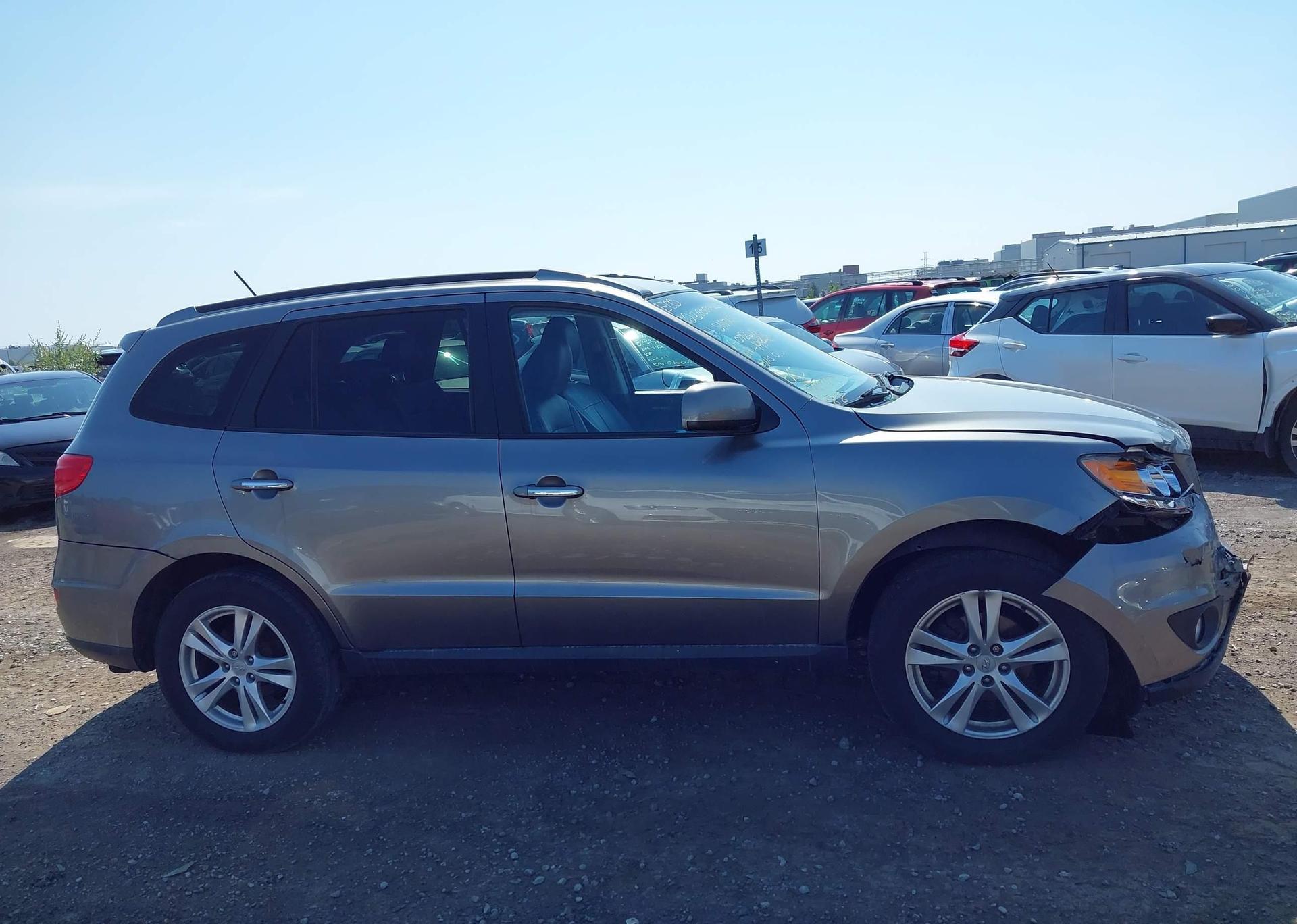 2011 HYUNDAI SANTA FE LIMITED 3.5