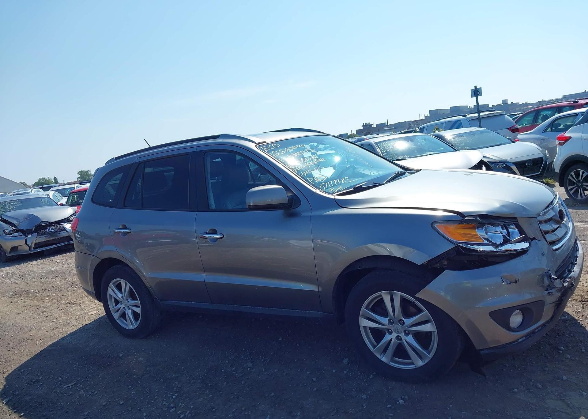 2011 HYUNDAI SANTA FE LIMITED 3.5