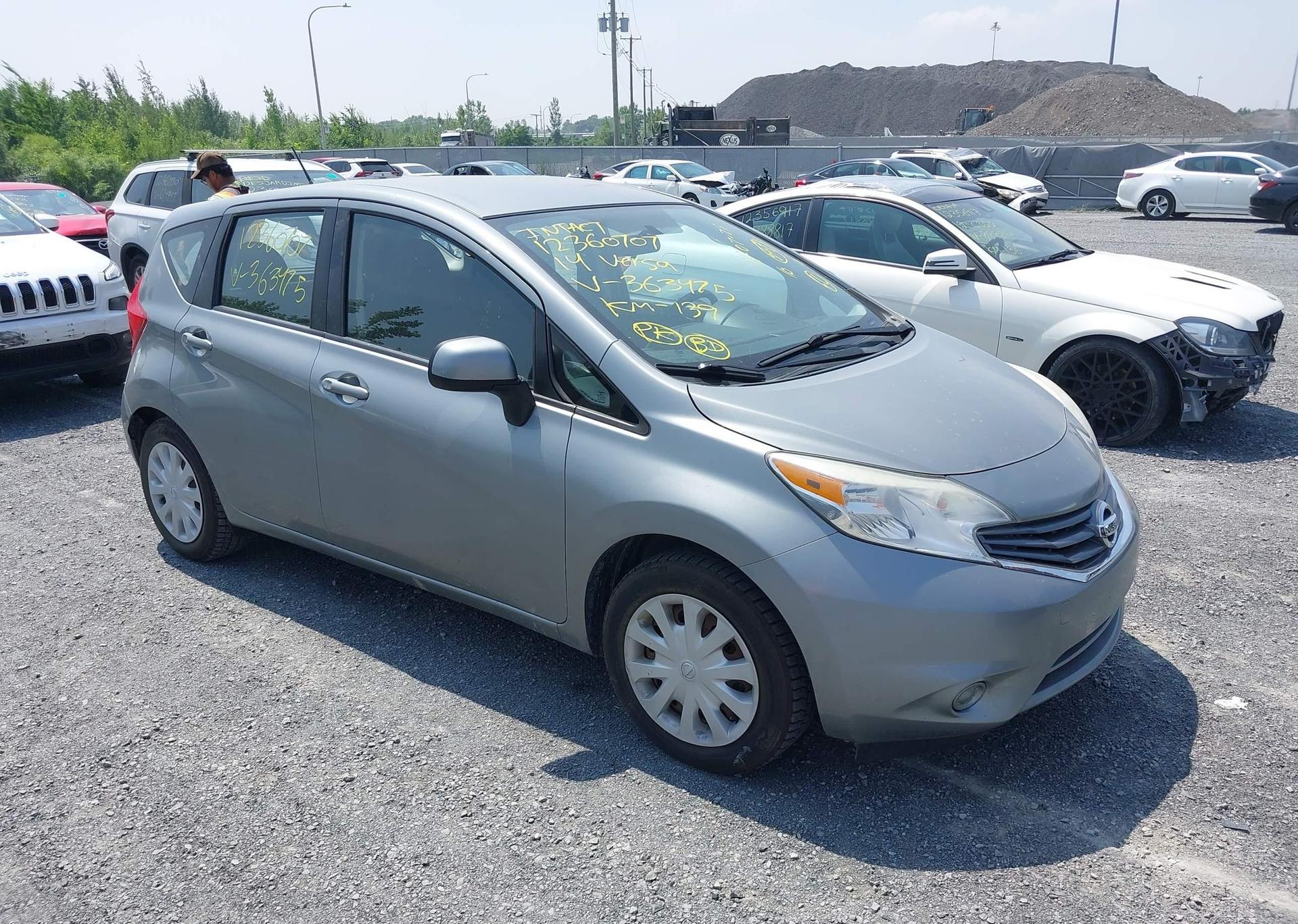 2014 NISSAN VERSA