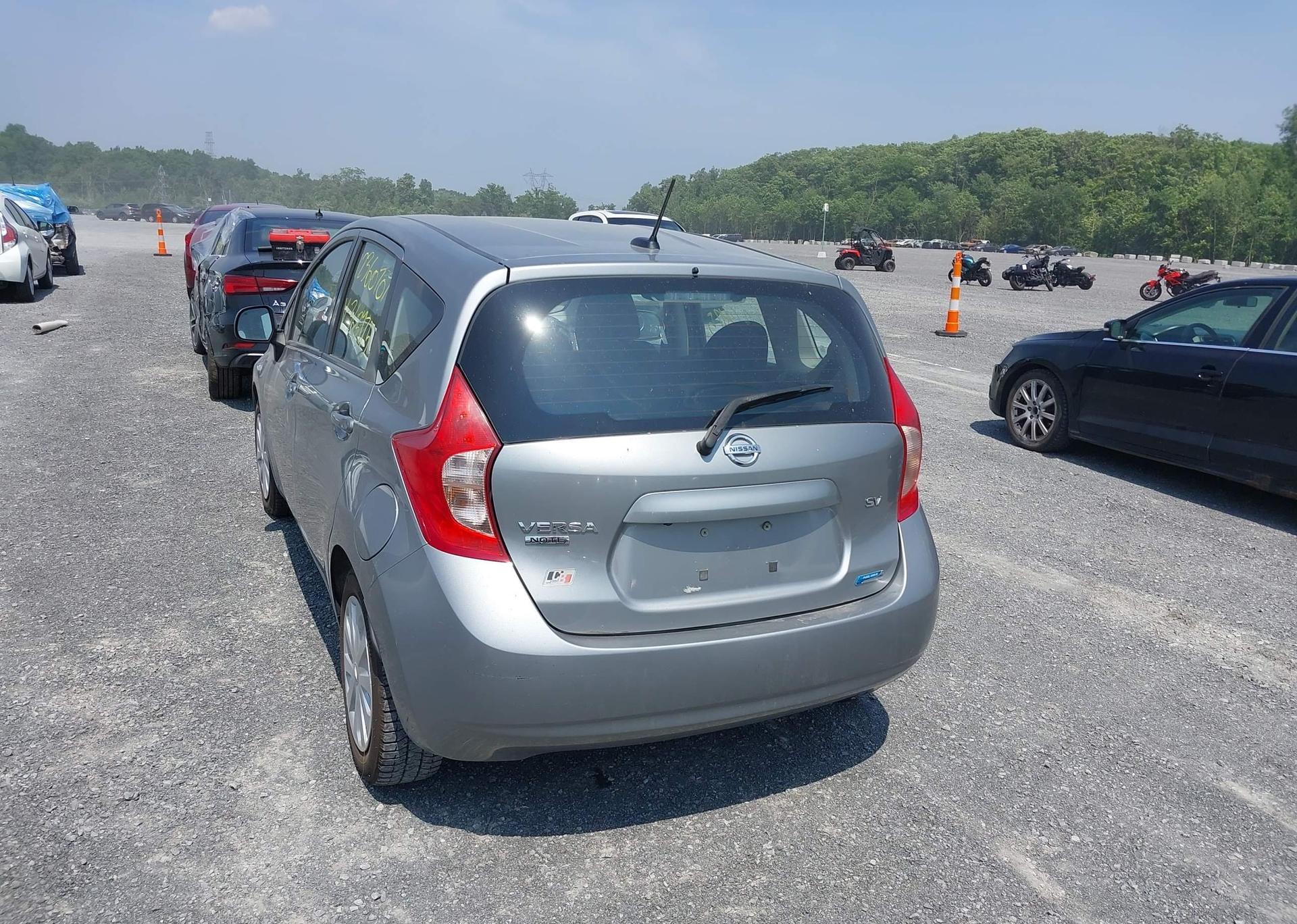 2014 NISSAN VERSA