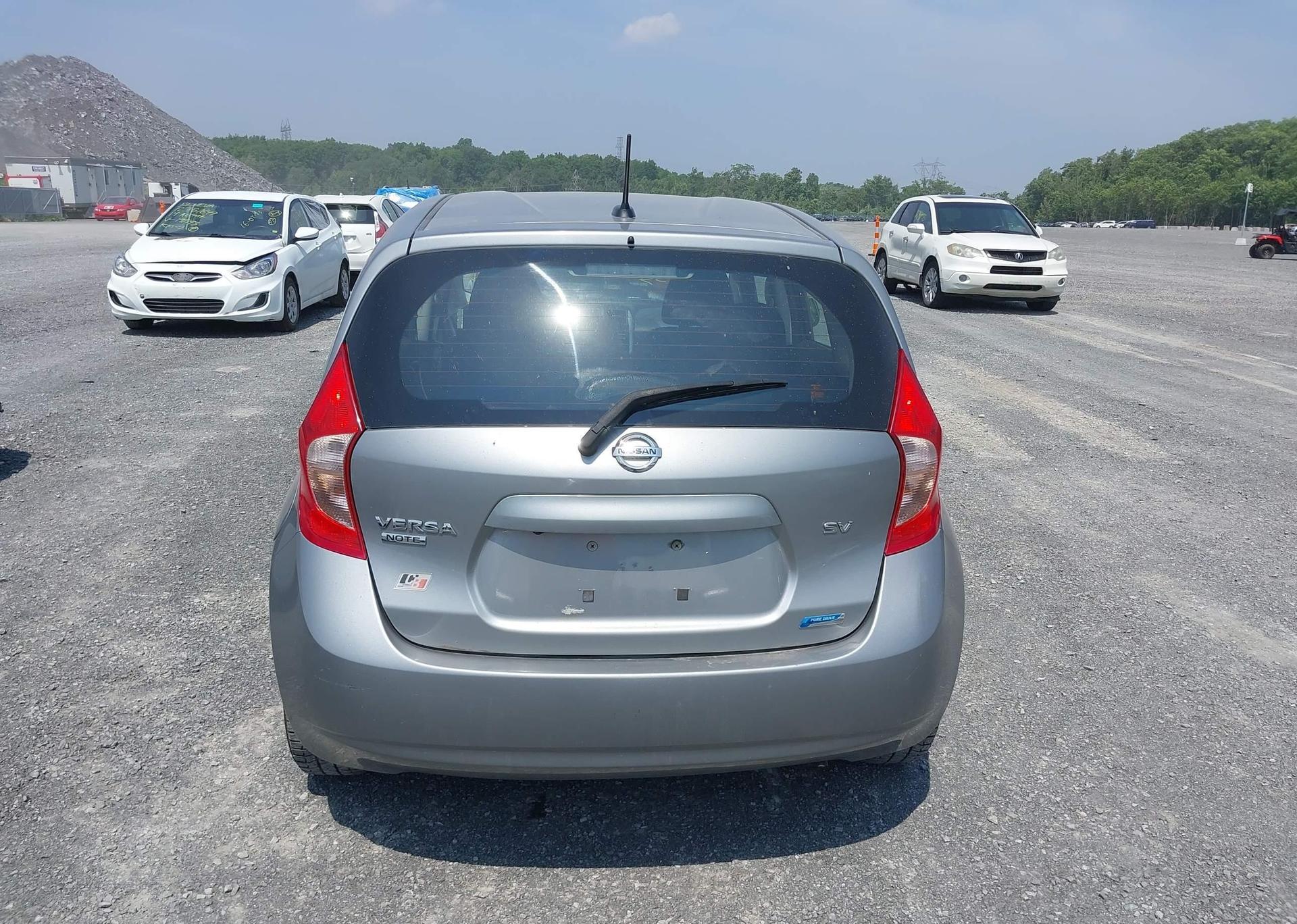 2014 NISSAN VERSA