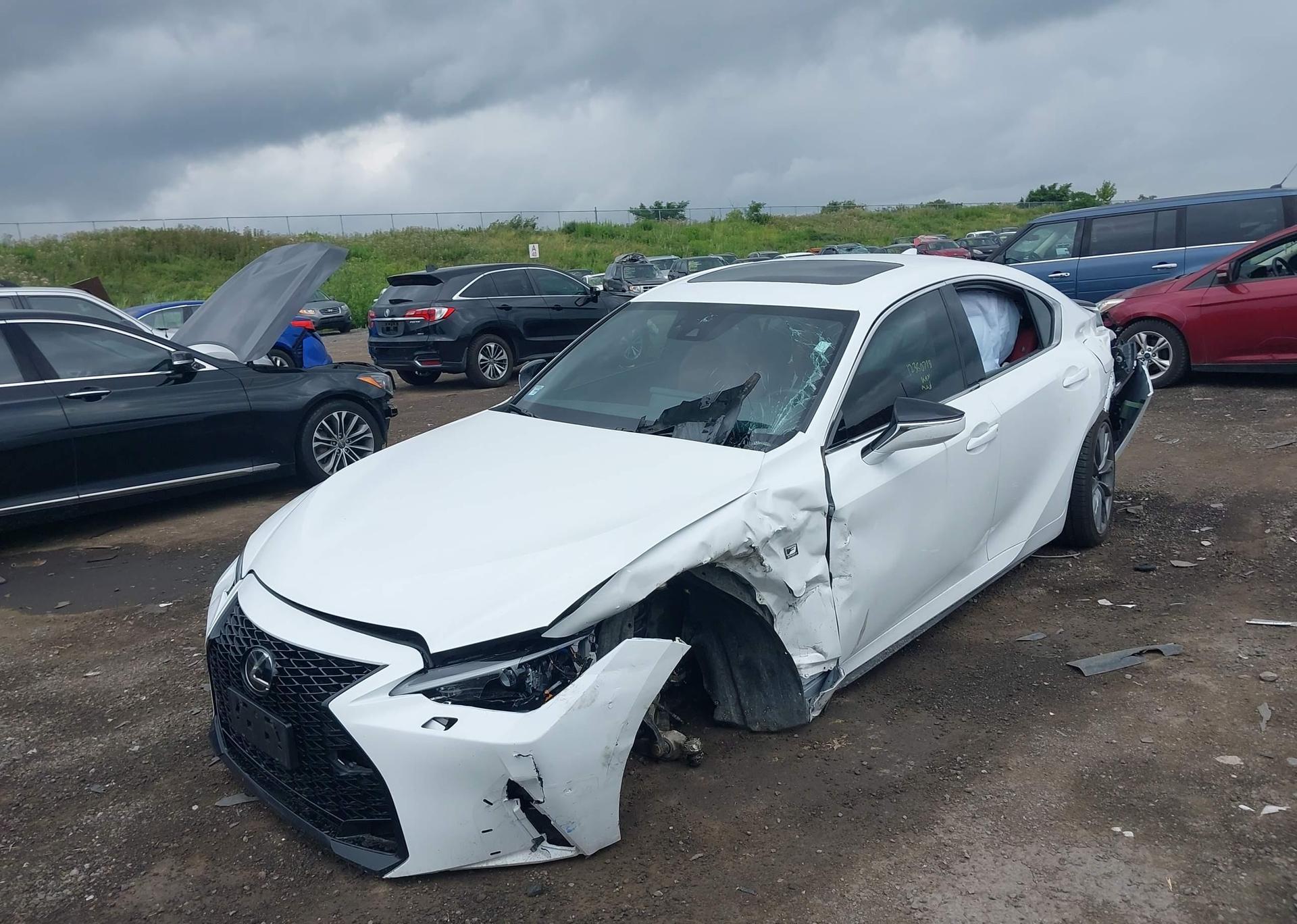 2021 LEXUS IS 300