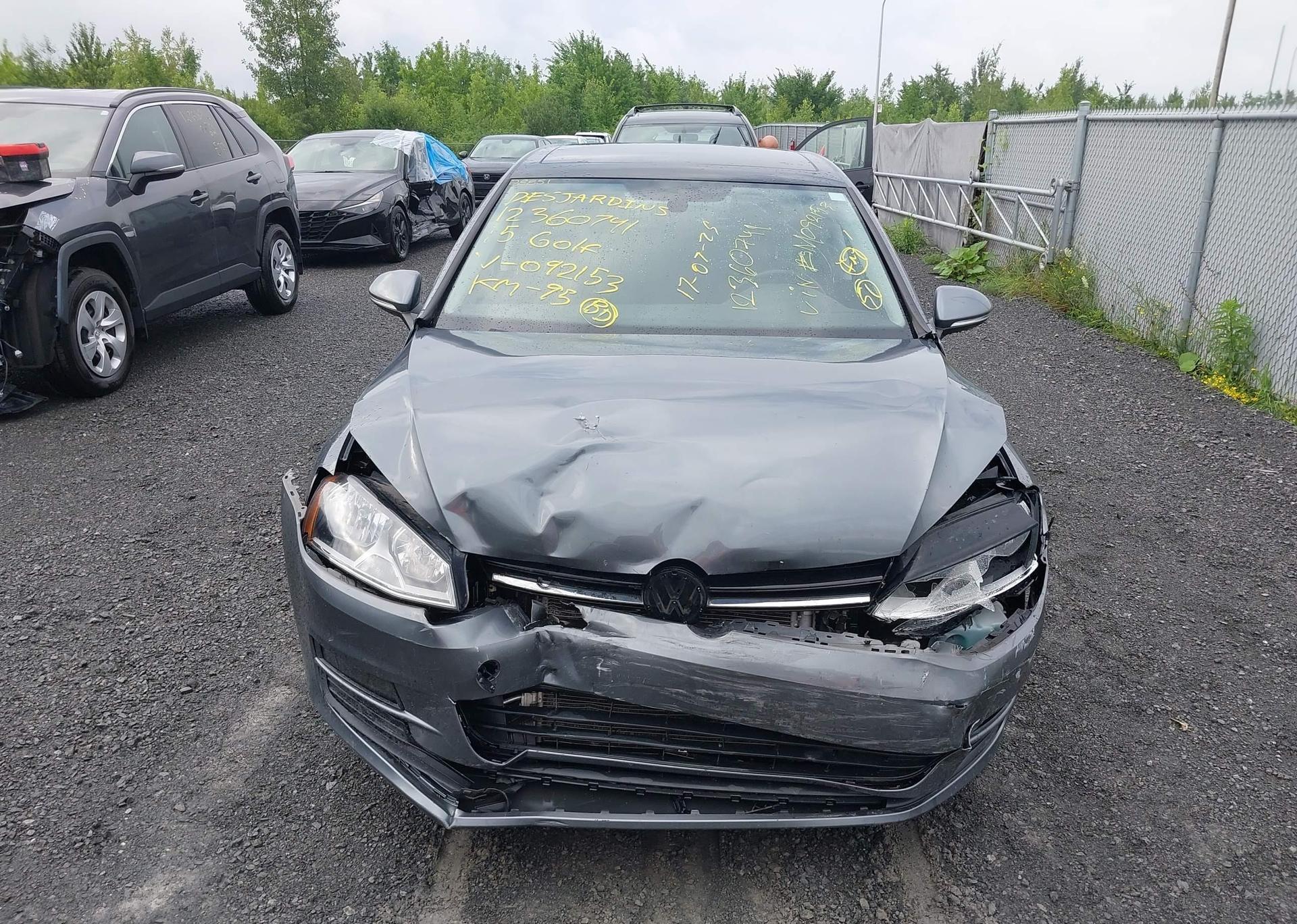 2015 VOLKSWAGEN GOLF