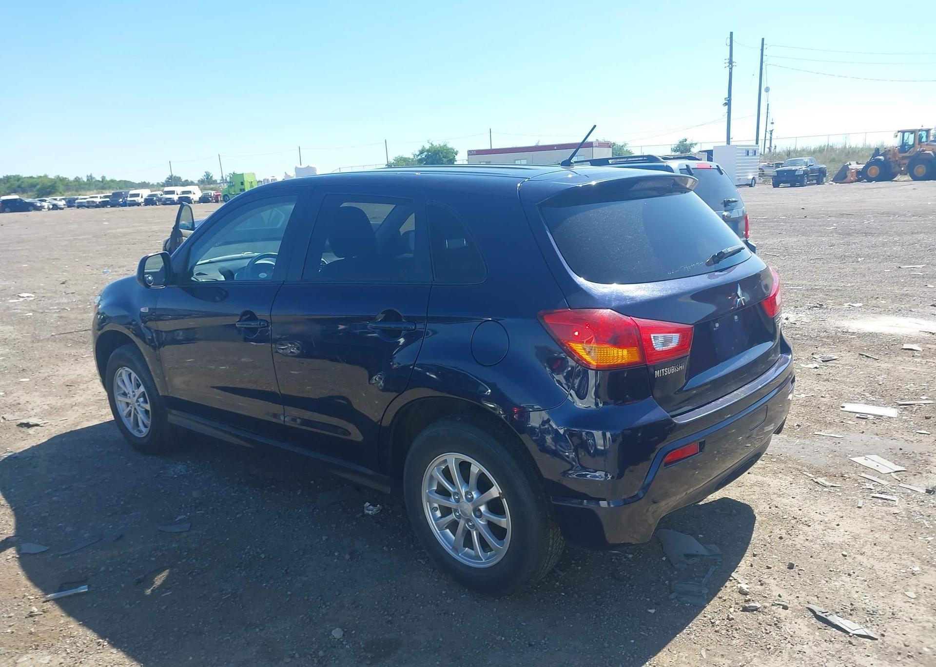 2012 MITSUBISHI RVR ES