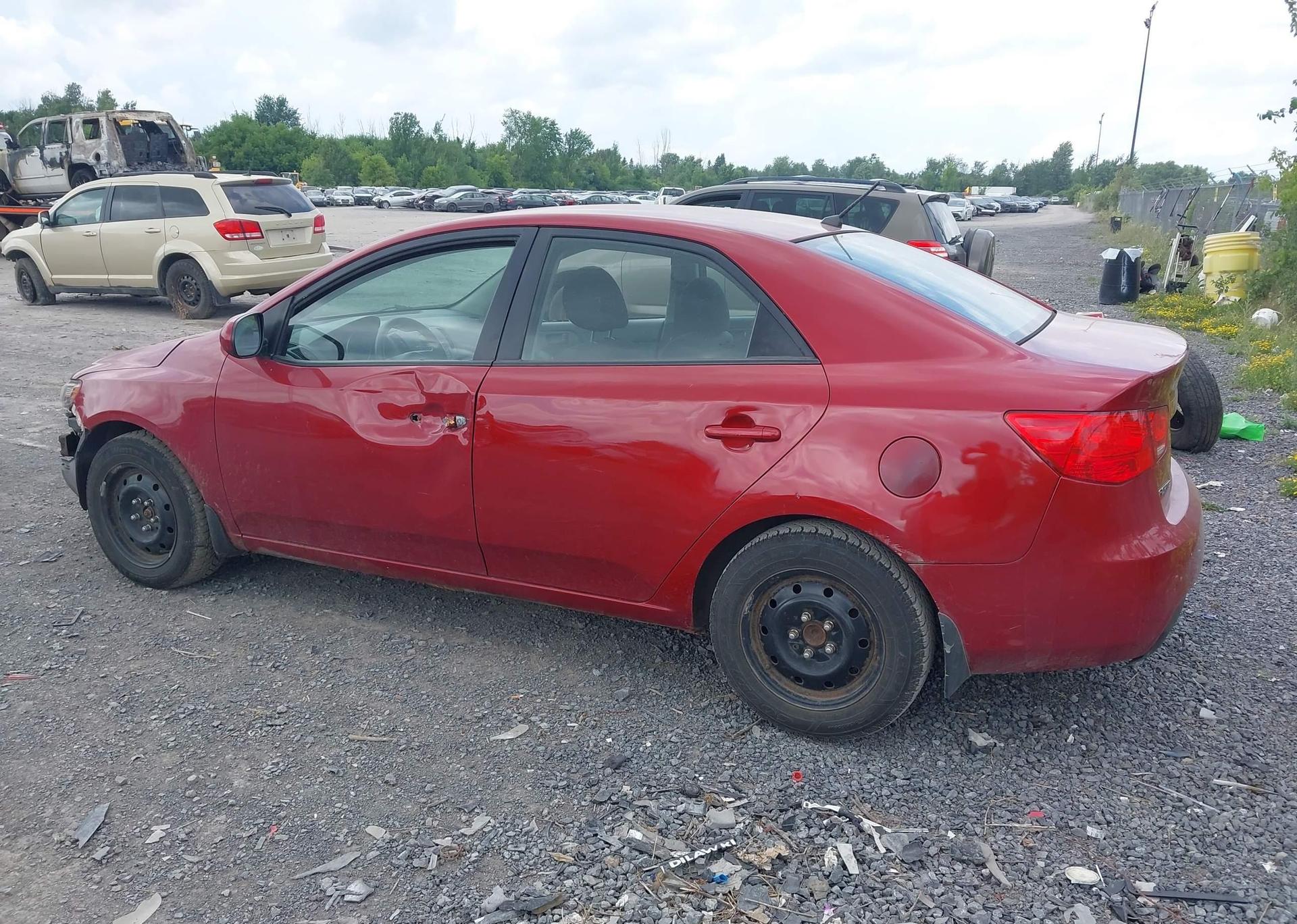 2010 KIA FORTE 2.0L LX