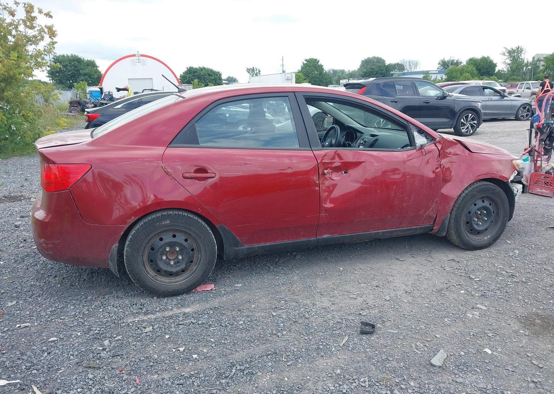 2010 KIA FORTE 2.0L LX