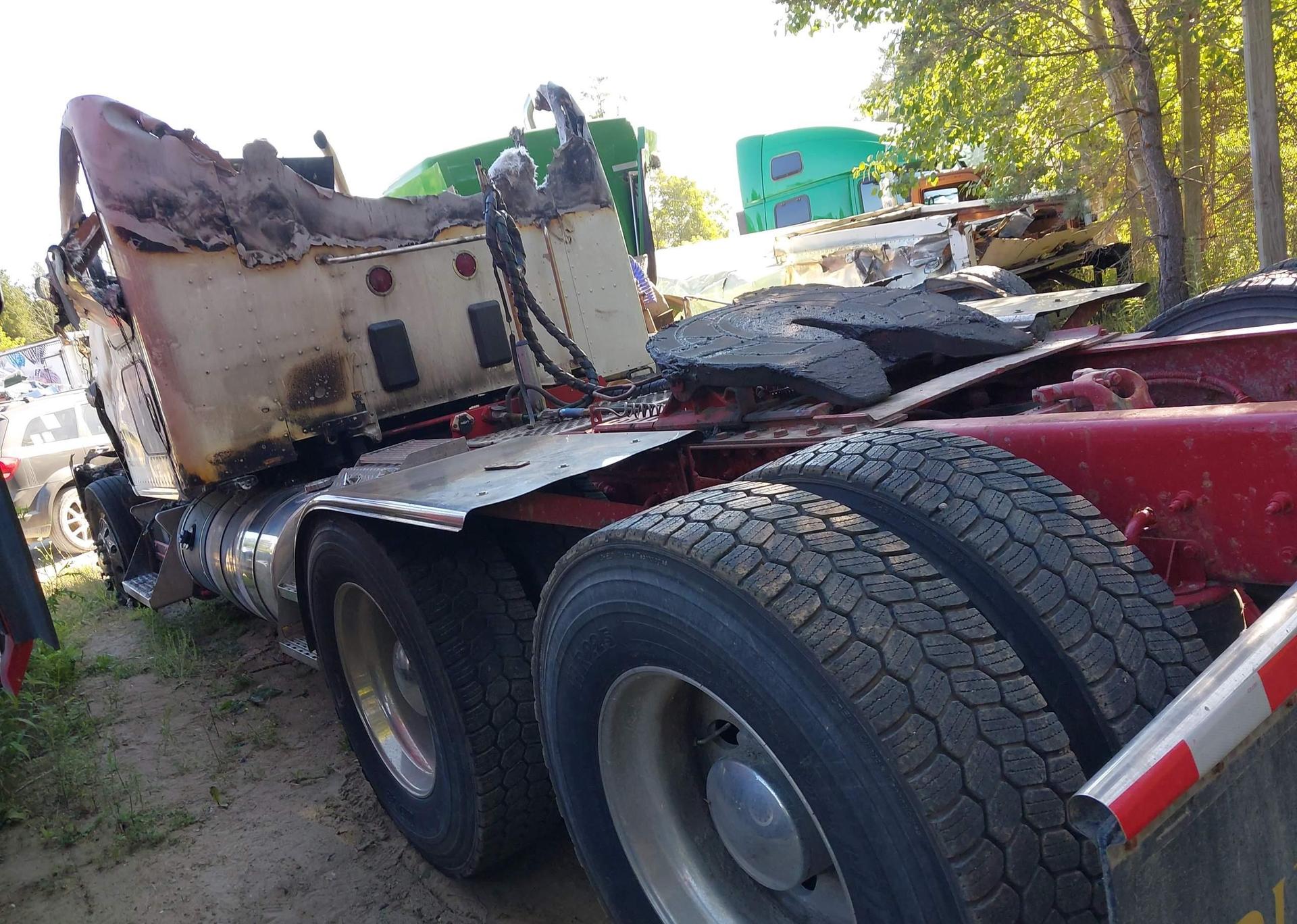 2018 KENWORTH CONSTRUCTION T880