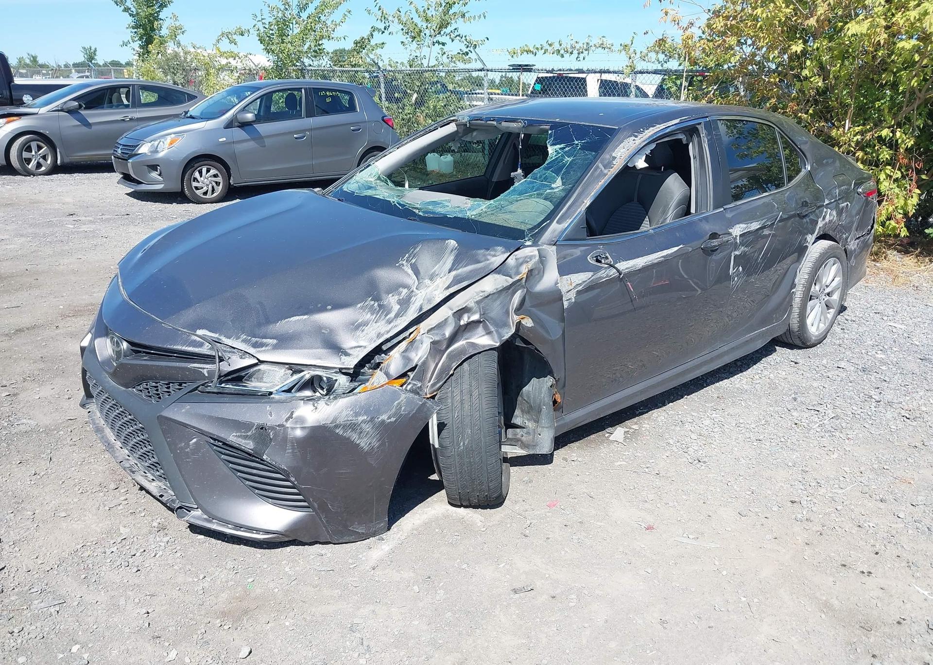 2018 TOYOTA CAMRY