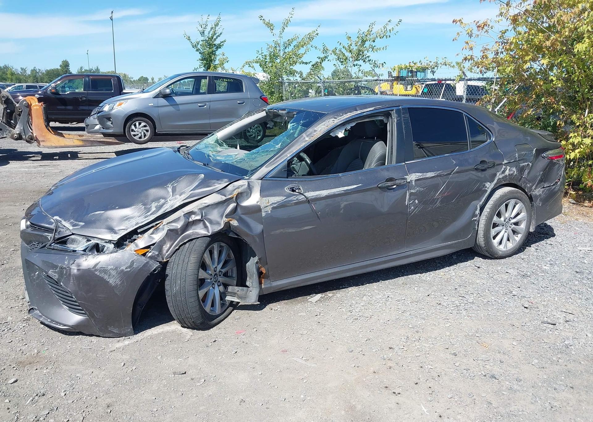 2018 TOYOTA CAMRY
