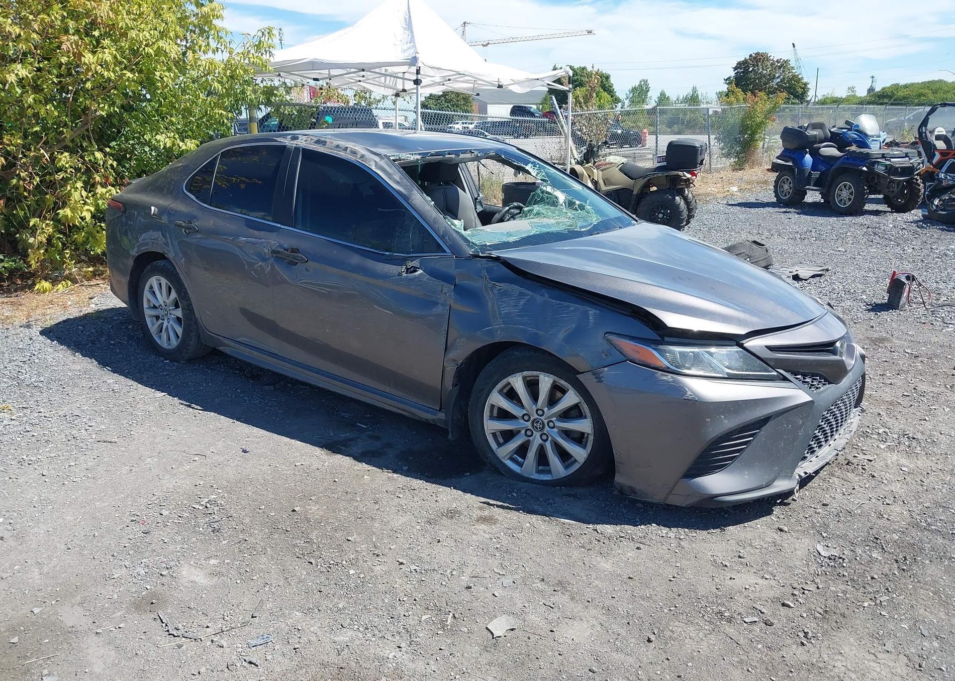 2018 TOYOTA CAMRY