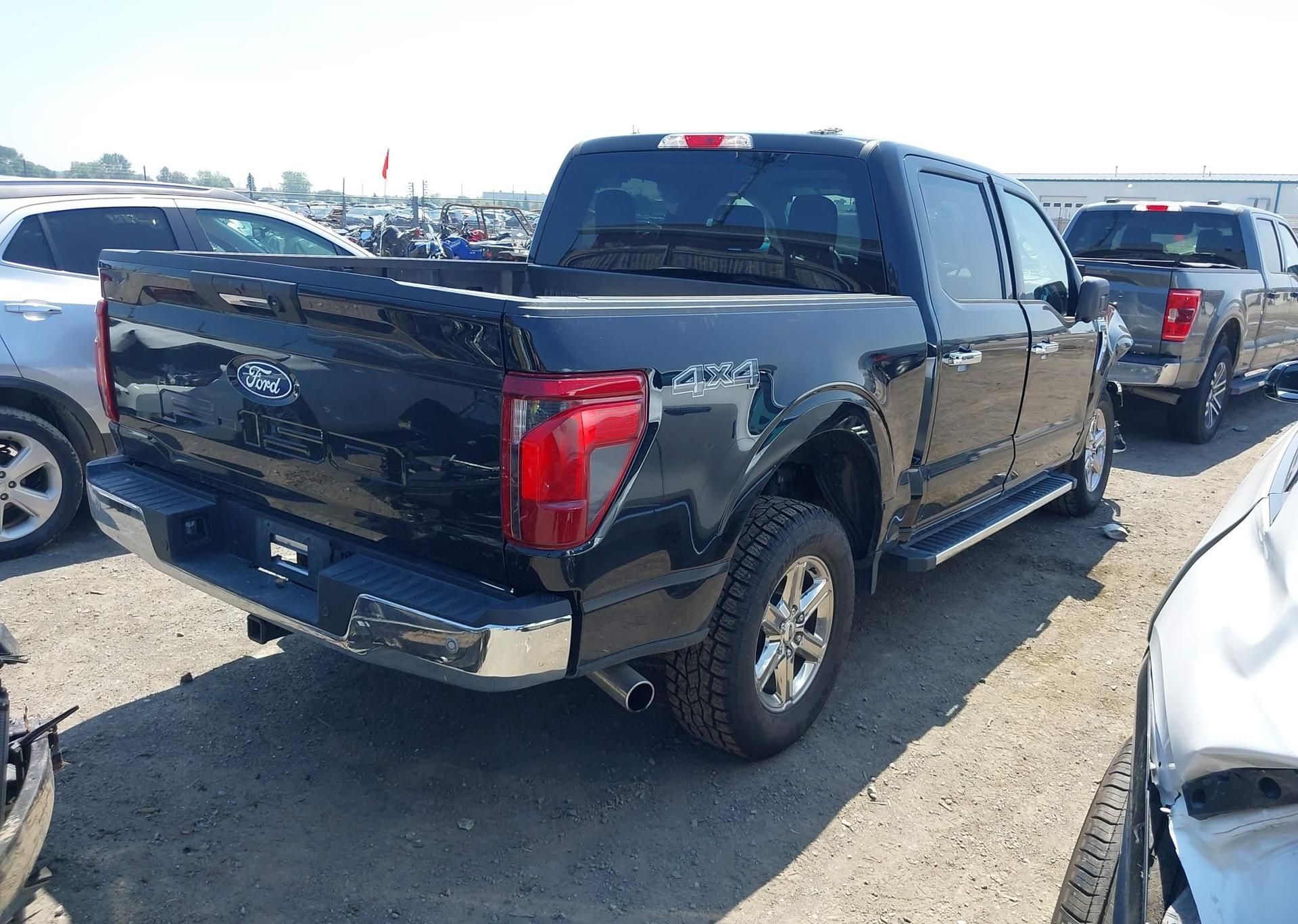 2024 FORD F150 XLT