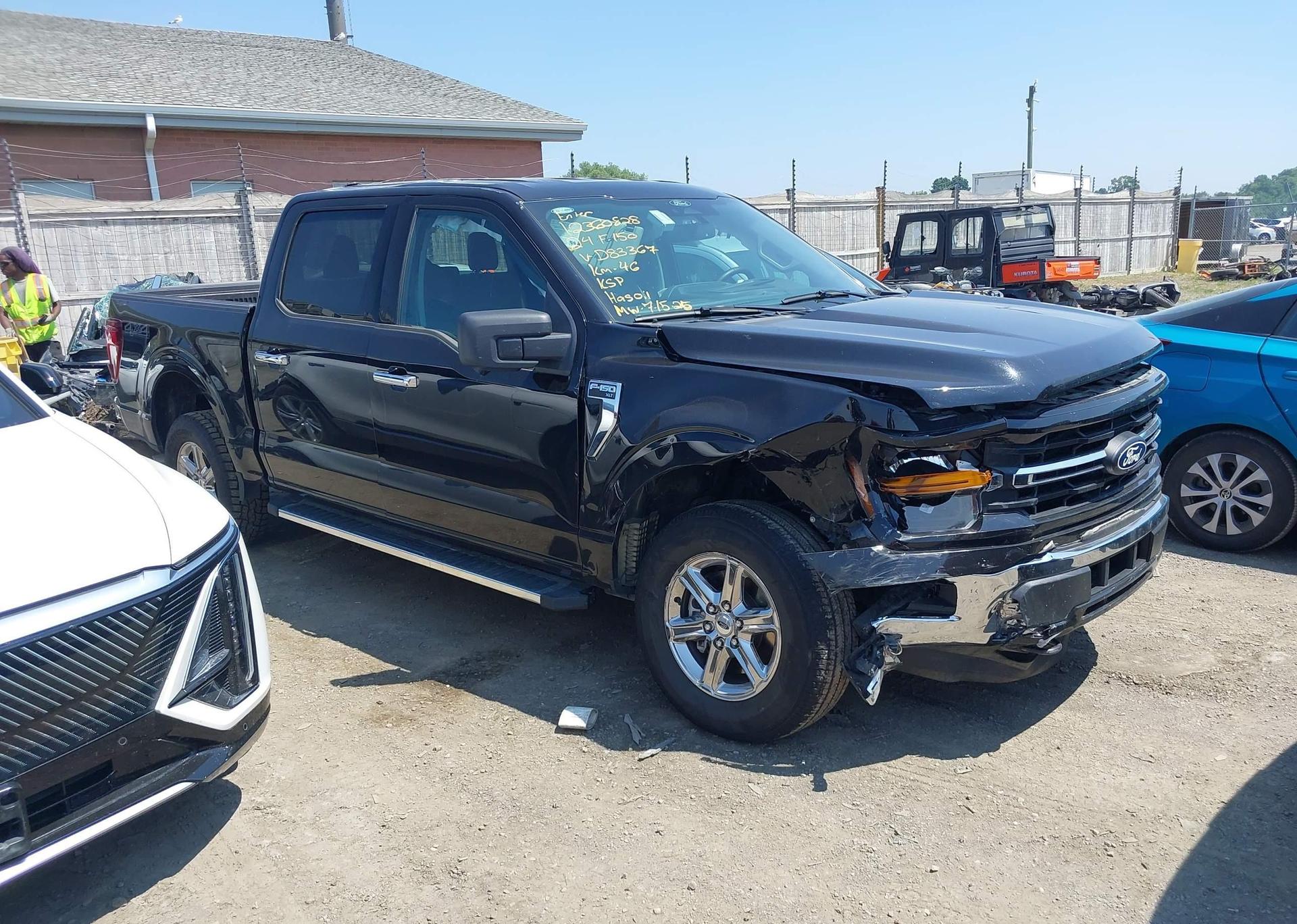 2024 FORD F150 XLT