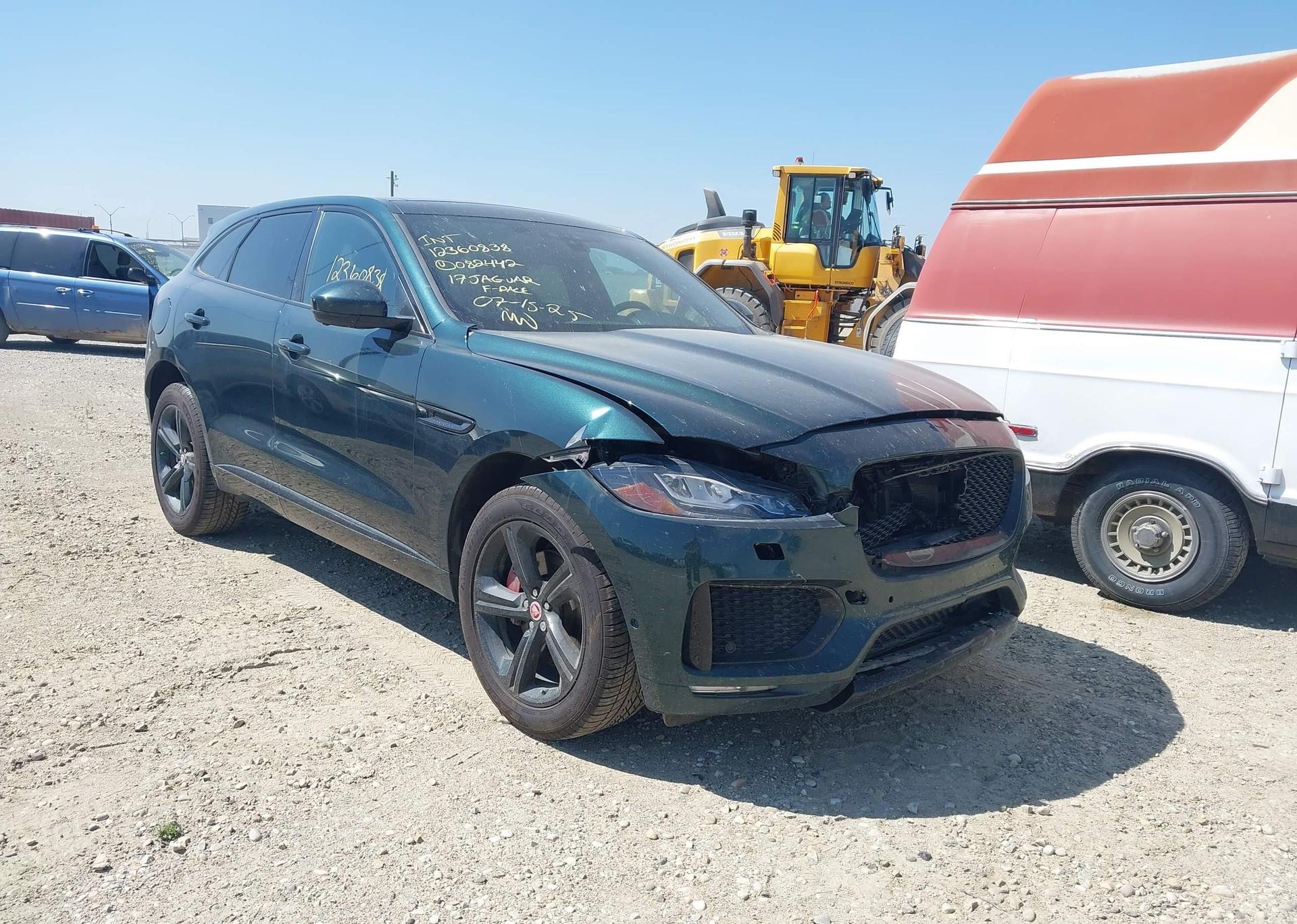 2017 JAGUAR F-PACE S