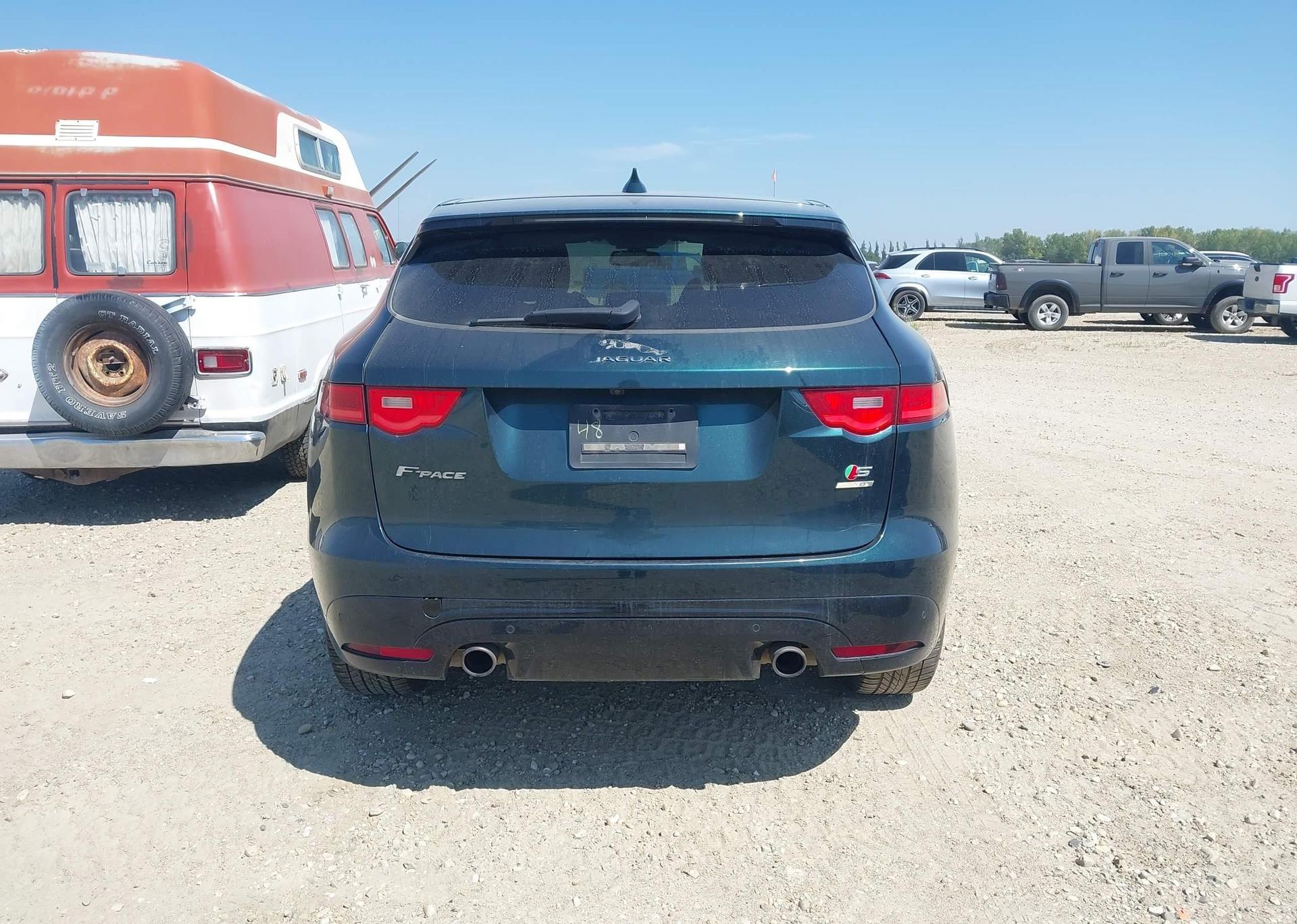 2017 JAGUAR F-PACE S