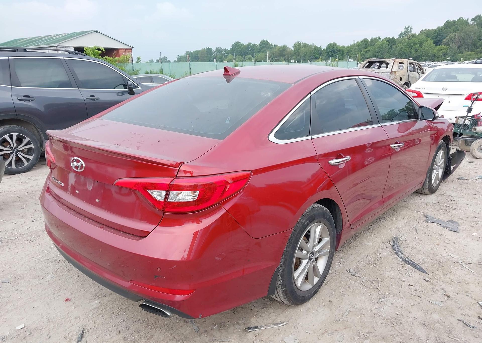 2016 HYUNDAI SONATA SE