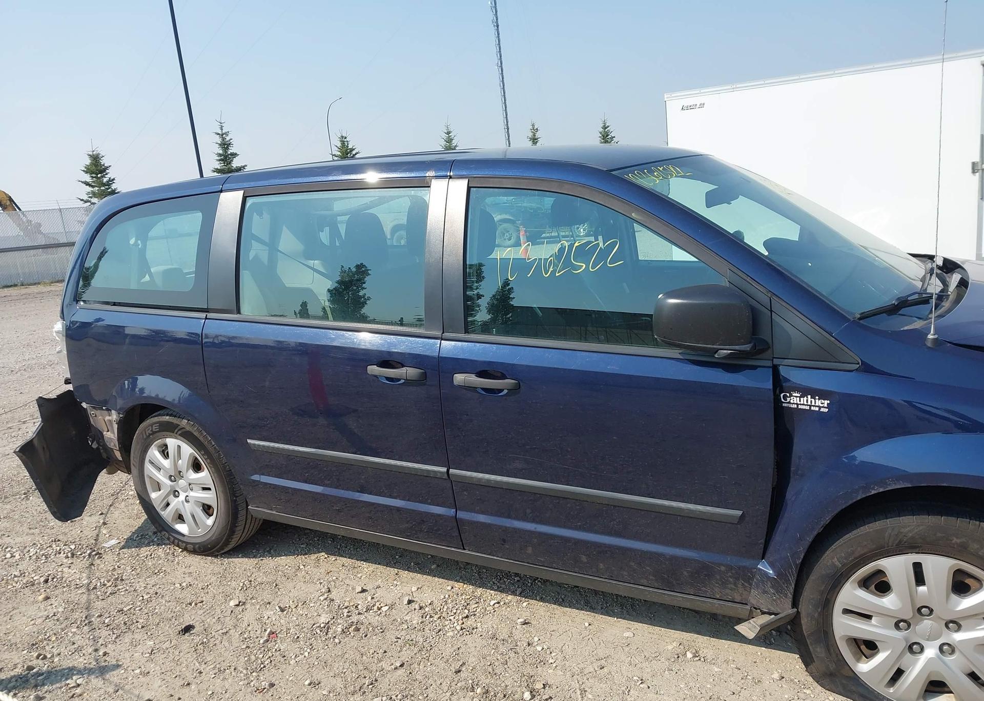 2017 DODGE GRAND CARAVAN SE
