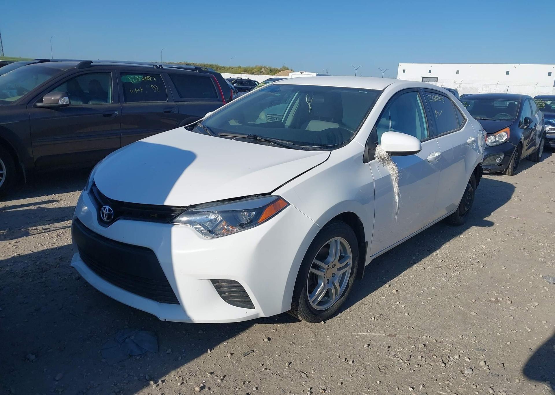 2014 TOYOTA COROLLA LE