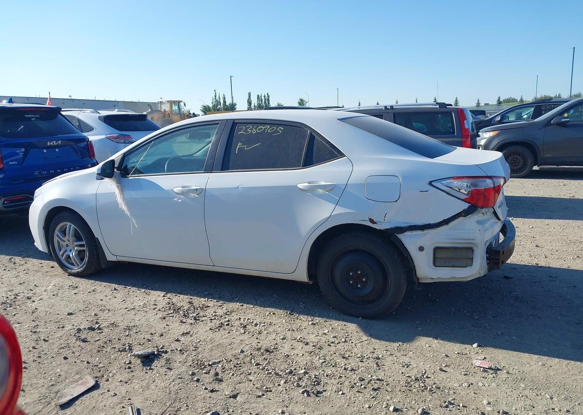2014 TOYOTA COROLLA LE