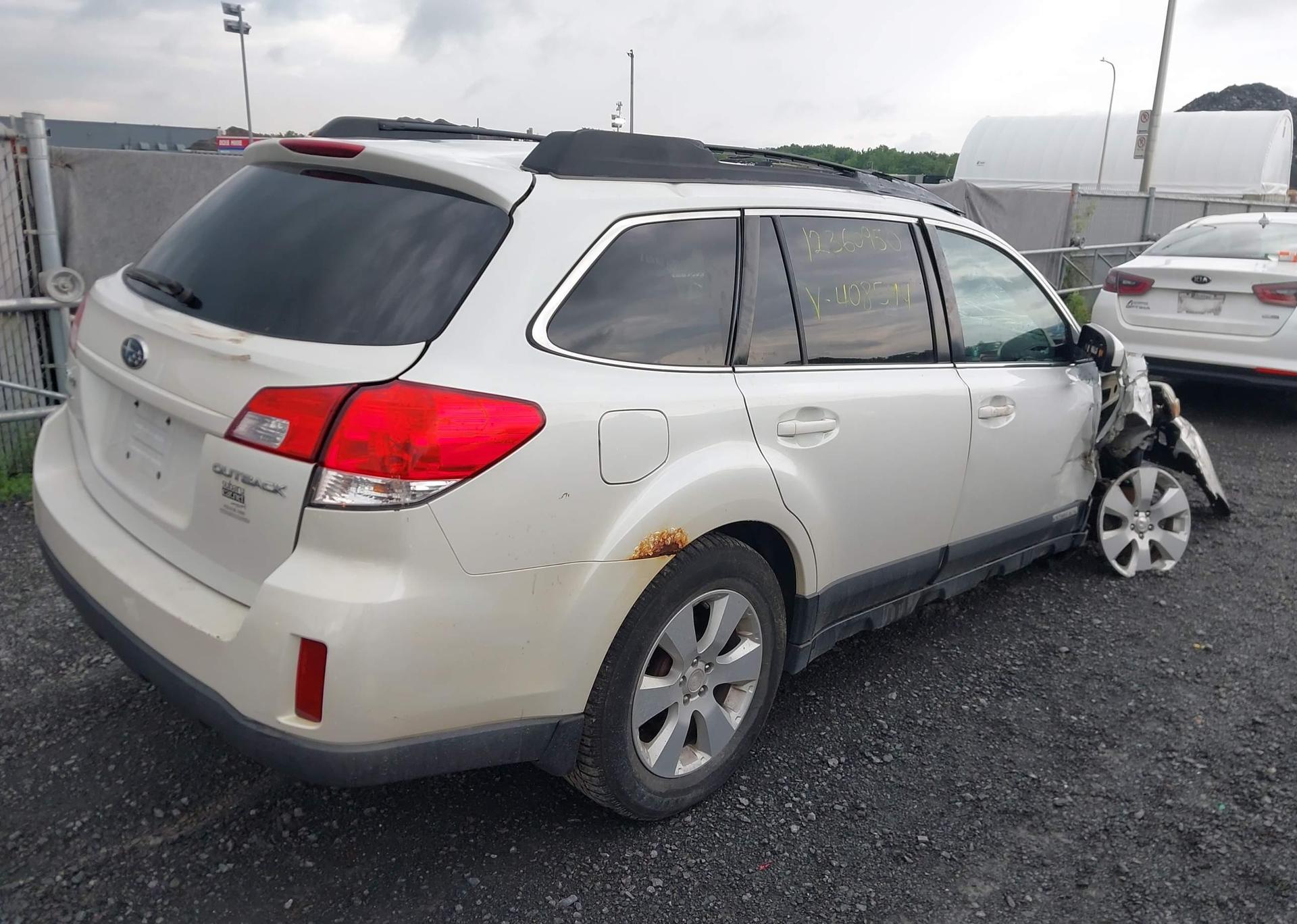 2011 SUBARU OUTBACK 2.5I PREMIUM