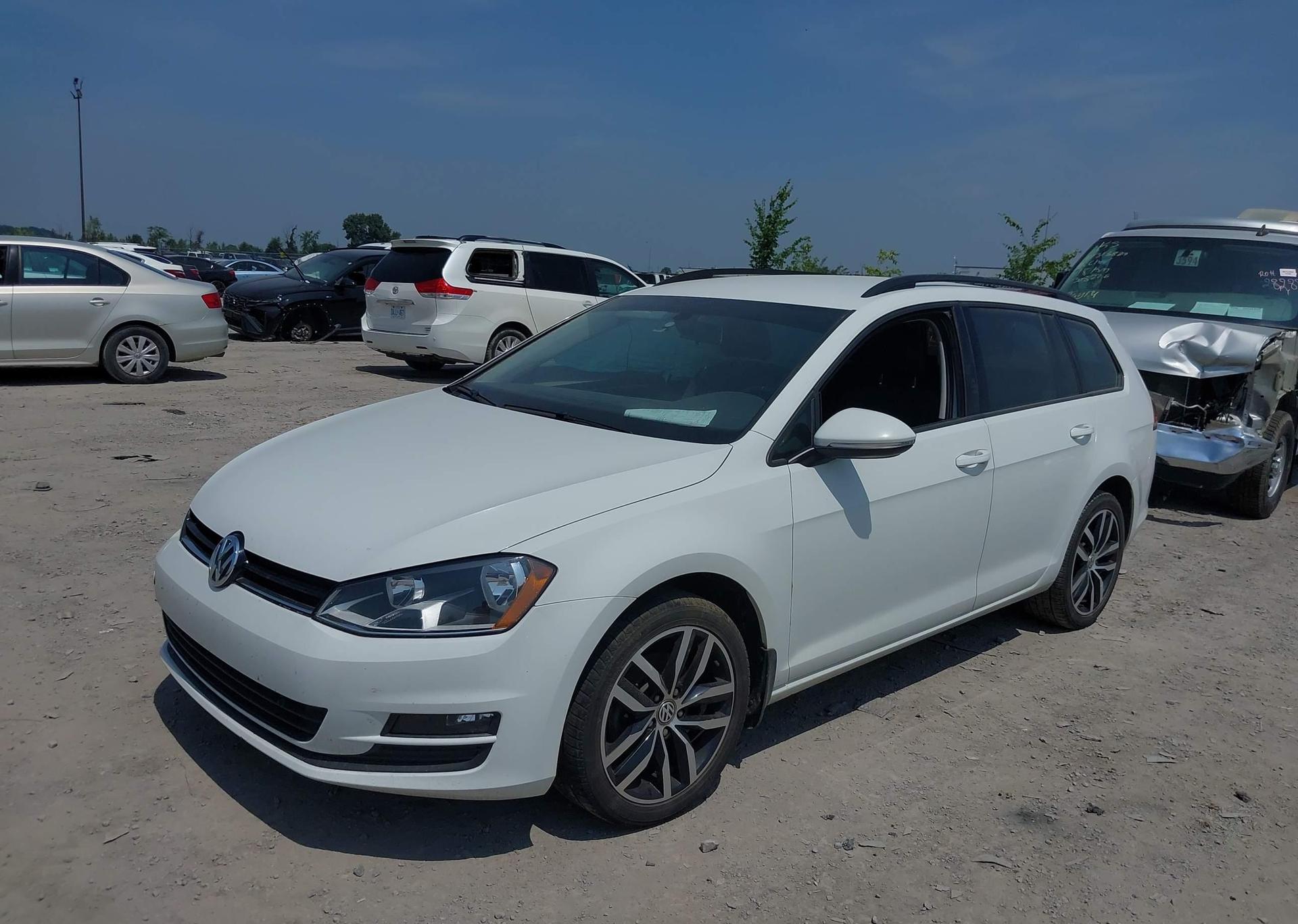 2017 VOLKSWAGEN GOLF SPORTWAGEN
