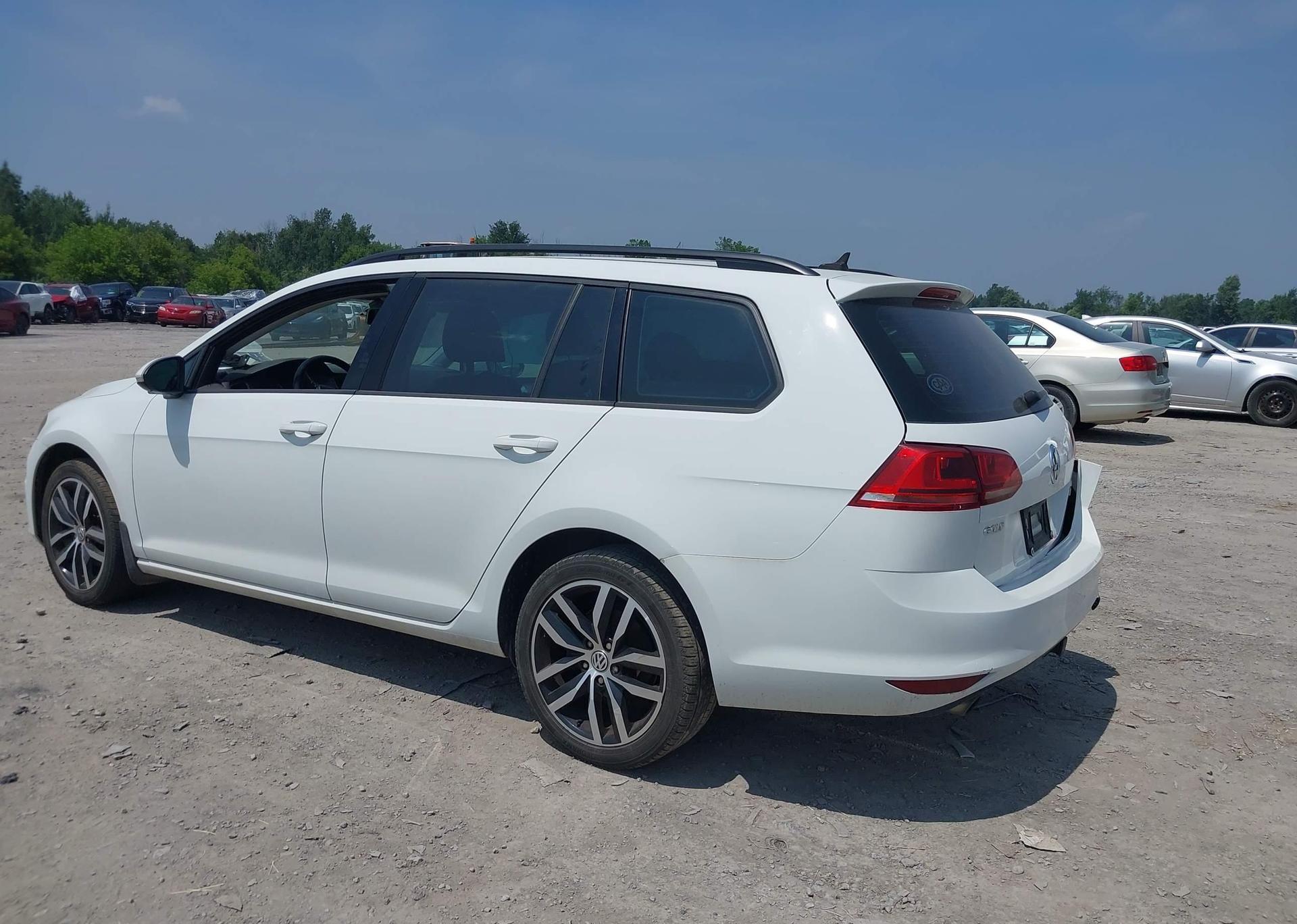 2017 VOLKSWAGEN GOLF SPORTWAGEN