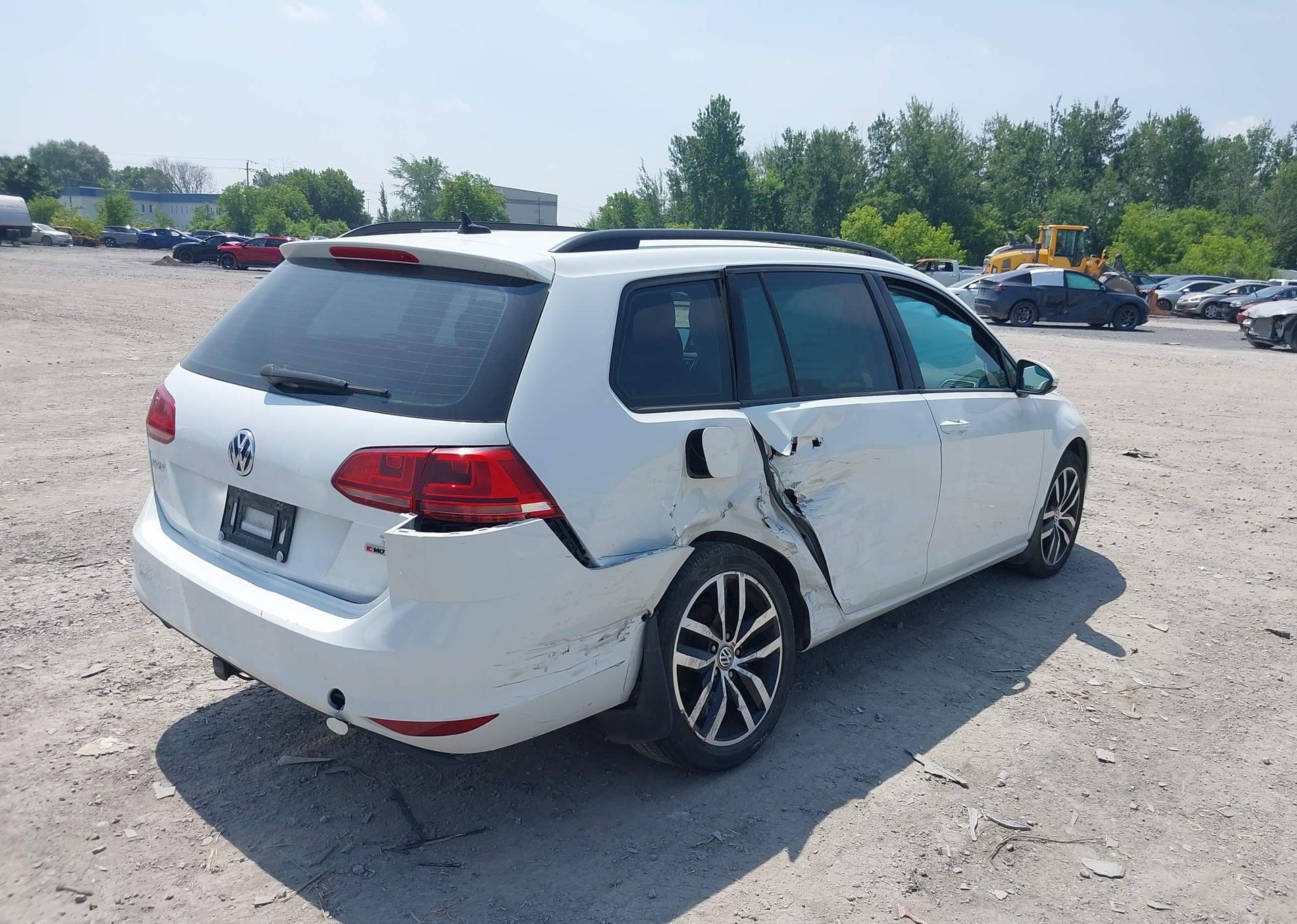 2017 VOLKSWAGEN GOLF SPORTWAGEN