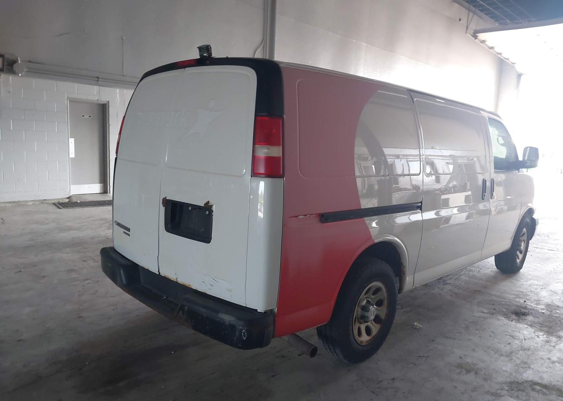 2013 CHEVROLET EXPRESS G1500