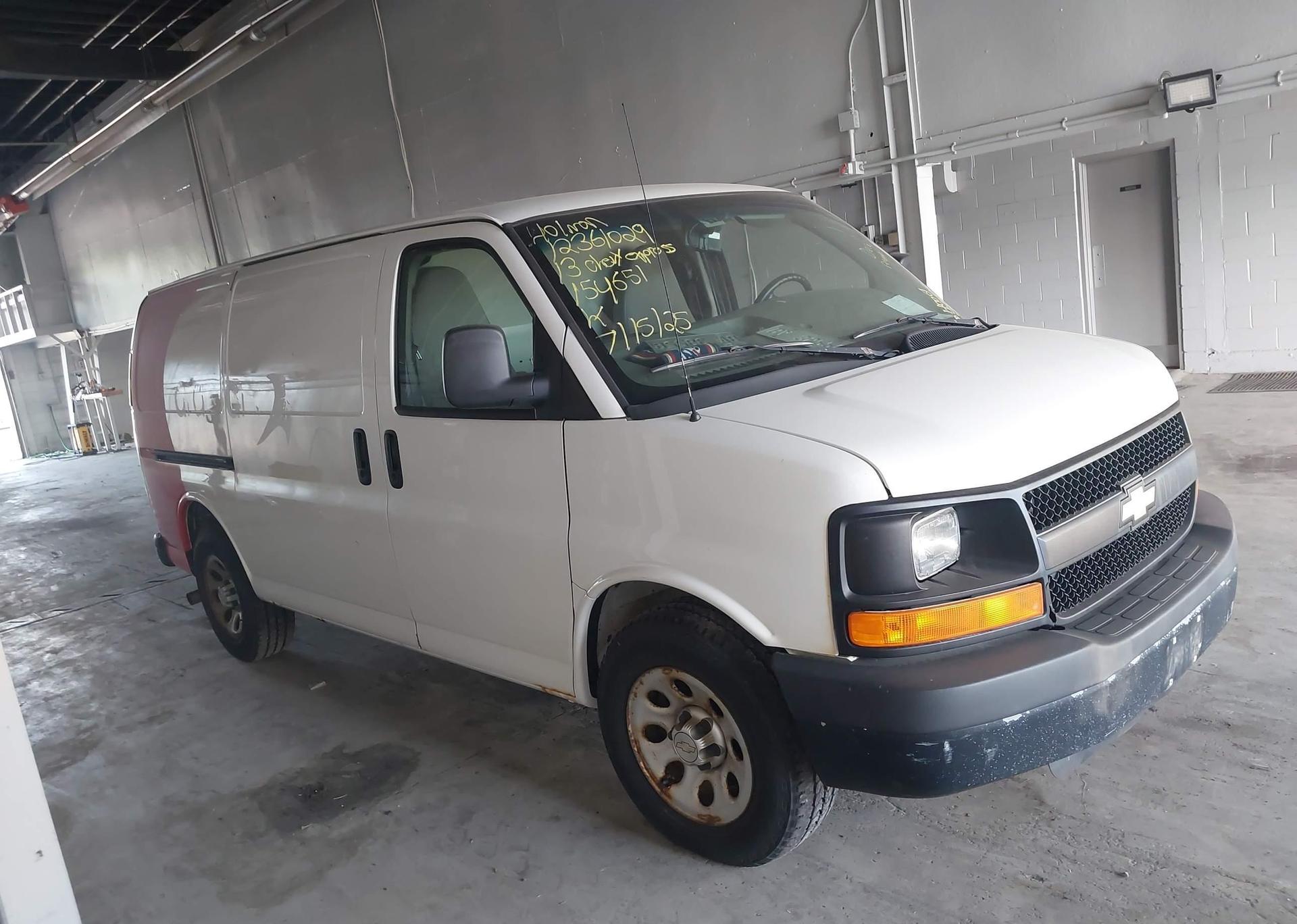 2013 CHEVROLET EXPRESS G1500