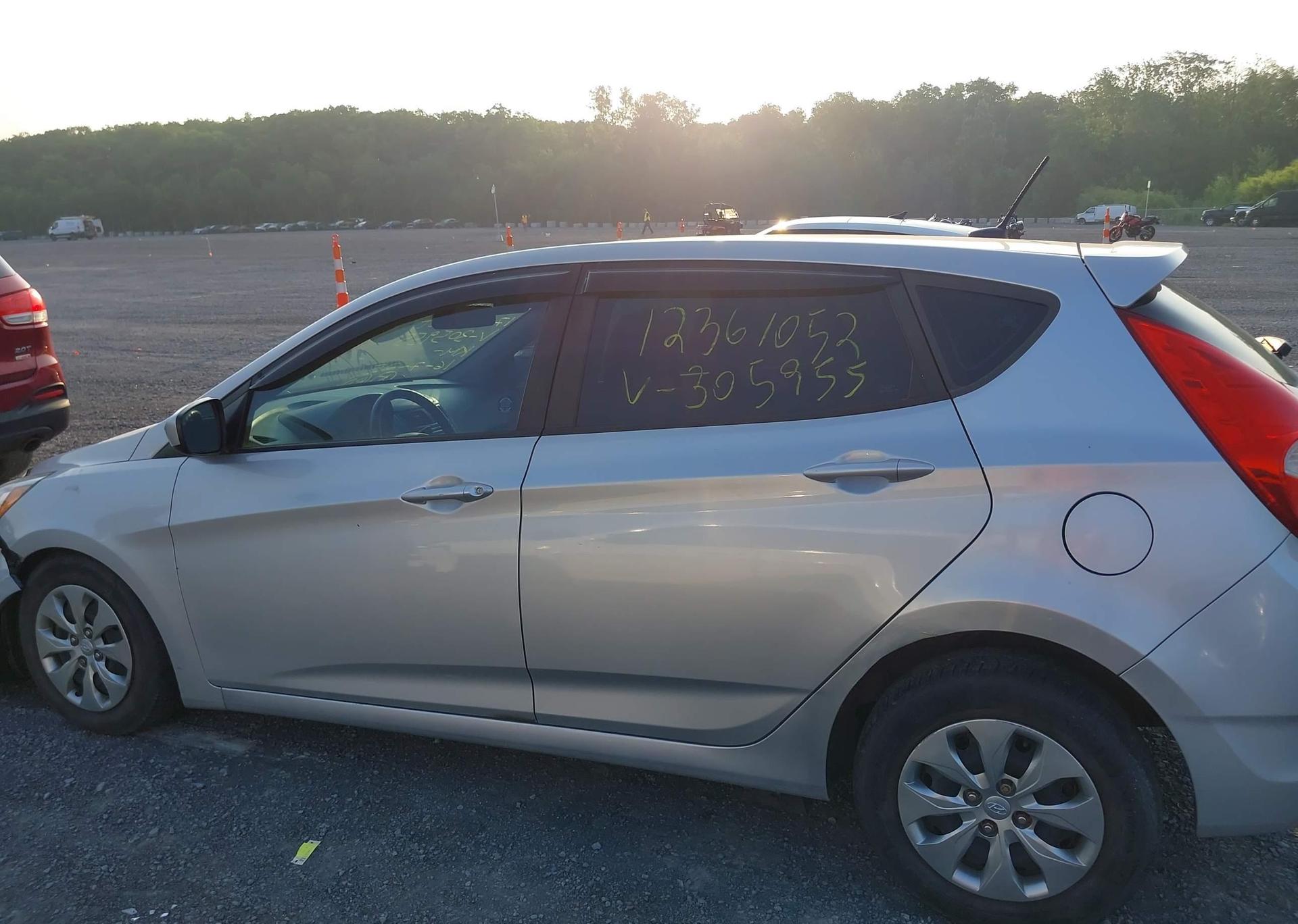 2017 HYUNDAI ACCENT SE