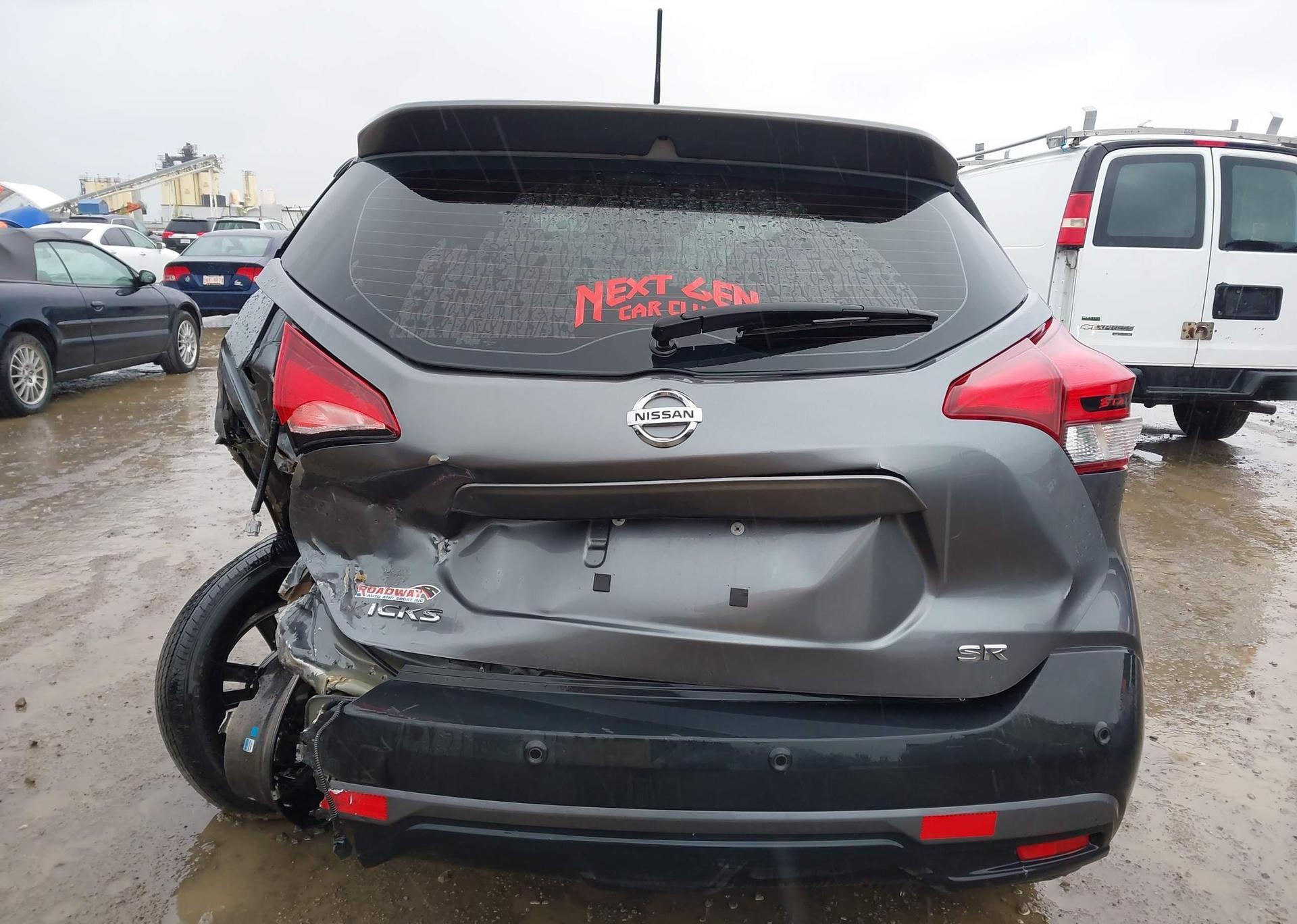 2020 NISSAN KICKS SR
