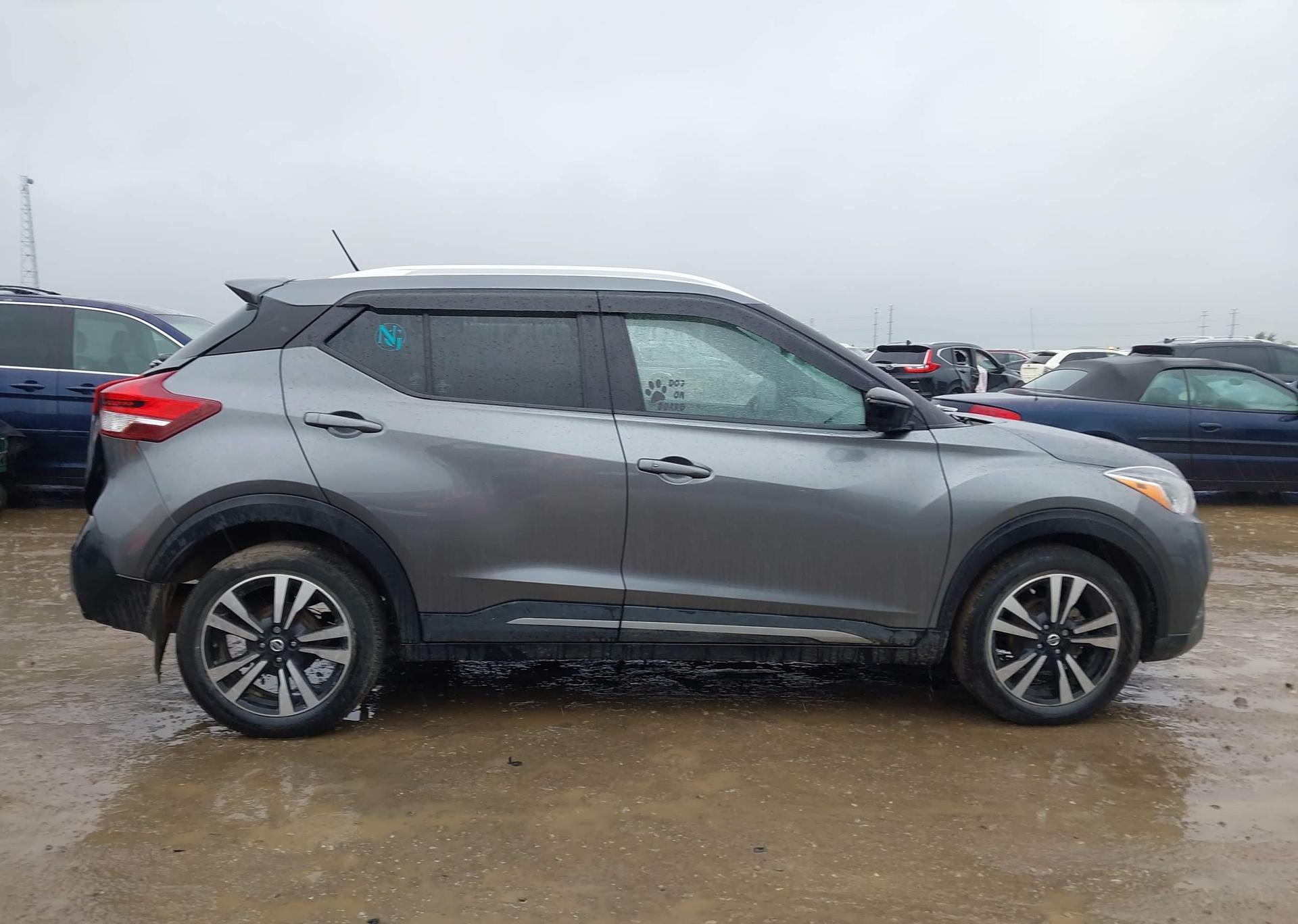 2020 NISSAN KICKS SR