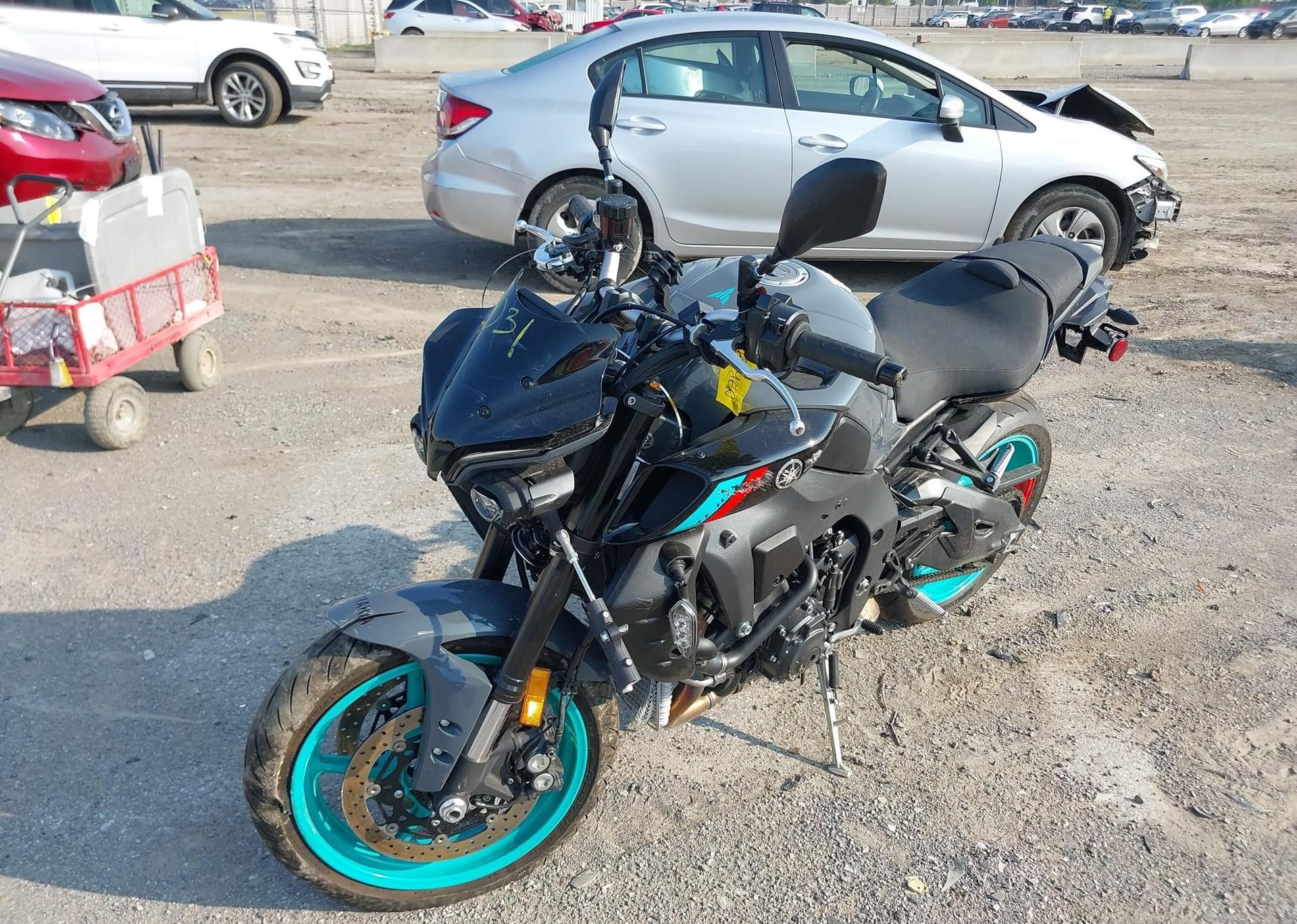 2022 YAMAHA MTN1000