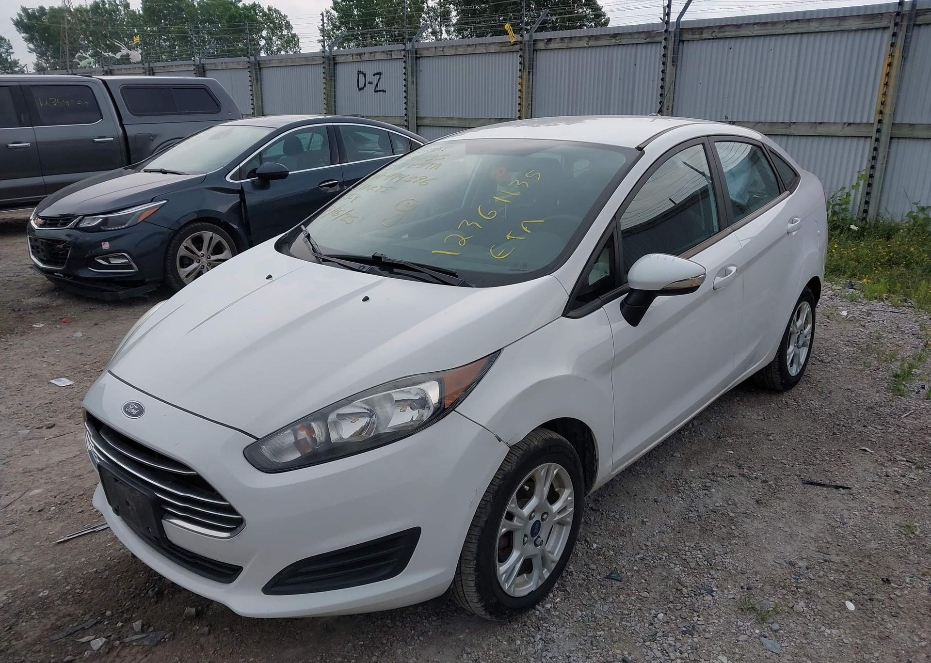 2015 FORD FIESTA SE