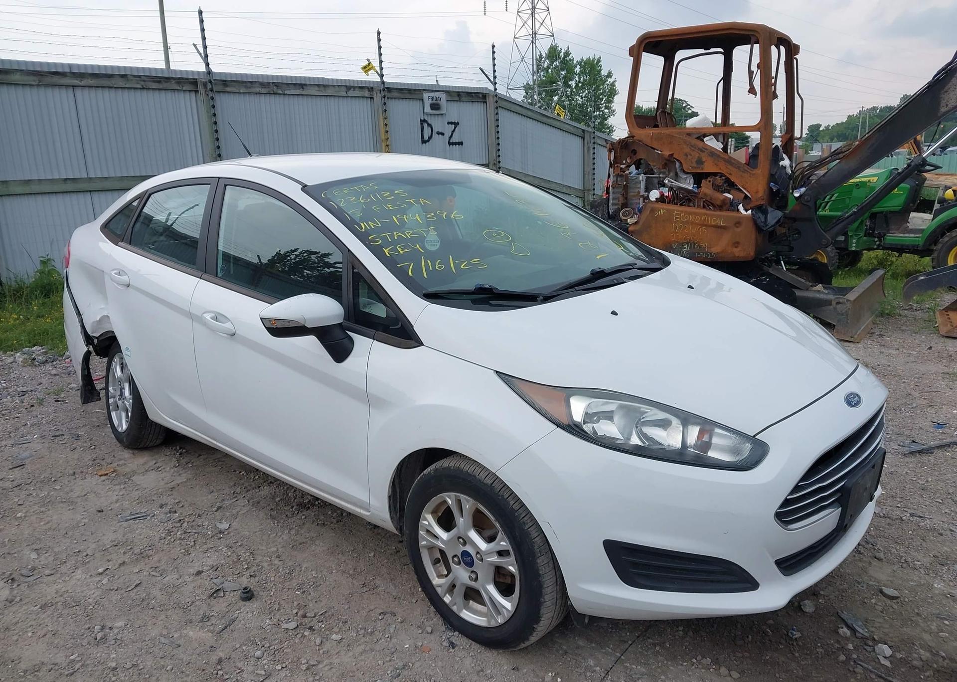 2015 FORD FIESTA SE