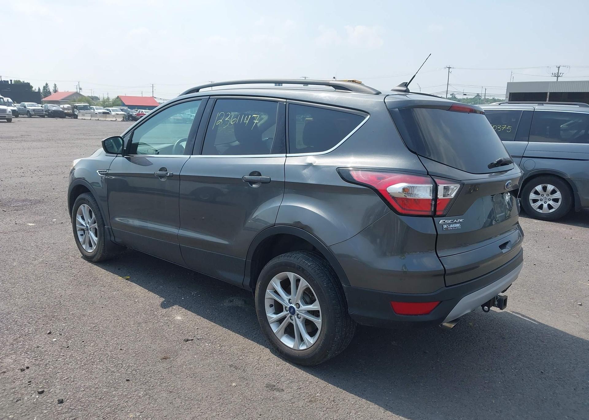 2018 FORD ESCAPE SEL