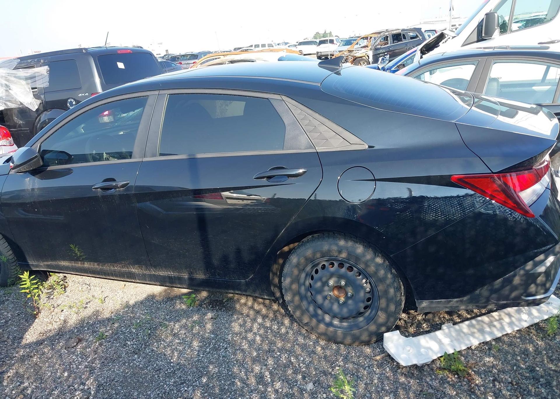 2024 HYUNDAI ELANTRA ESSENTIAL