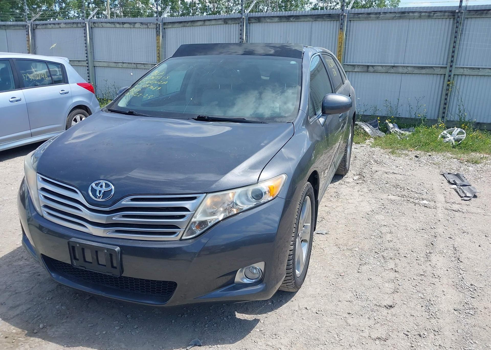 2011 TOYOTA VENZA