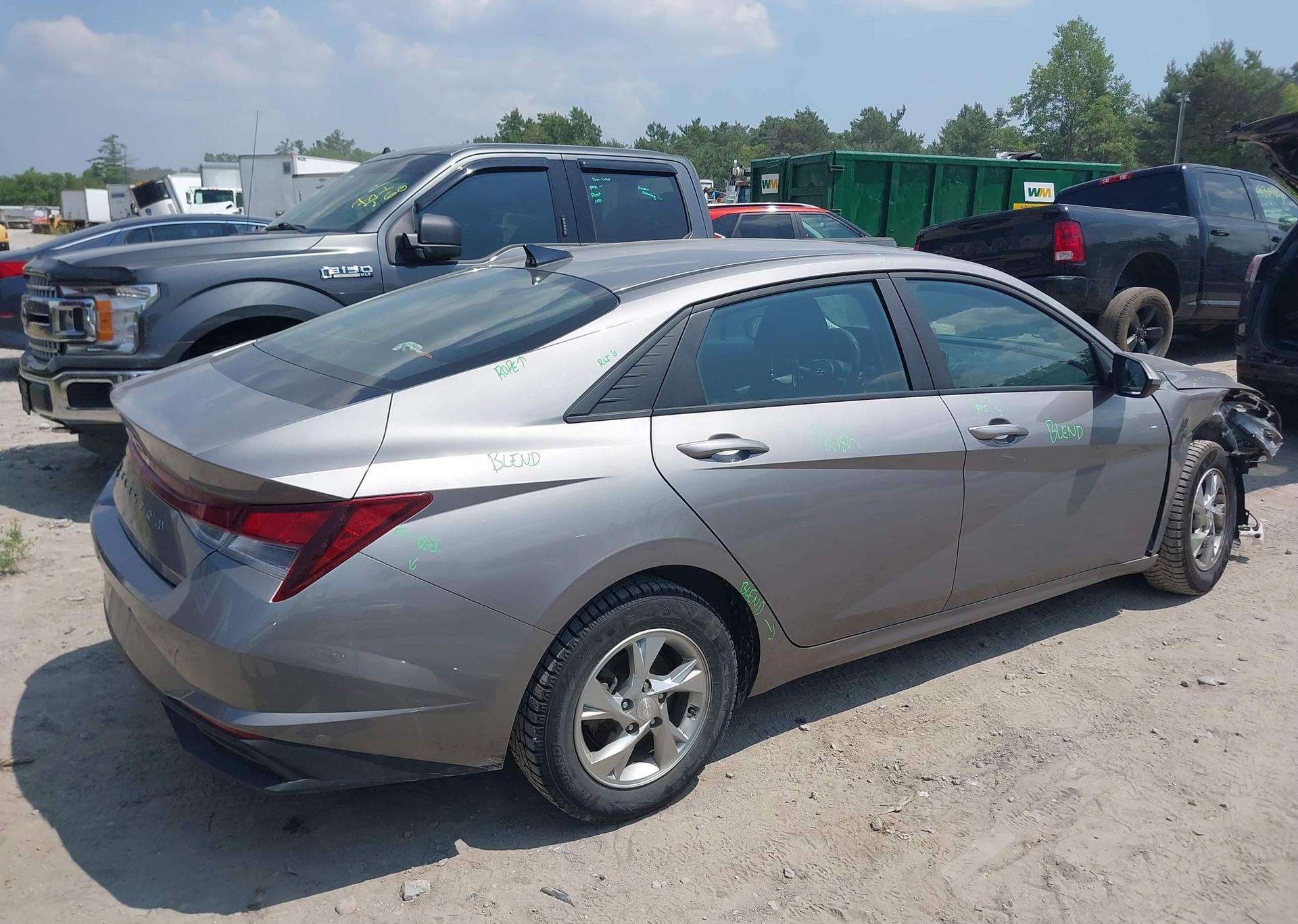 2023 HYUNDAI ELANTRA