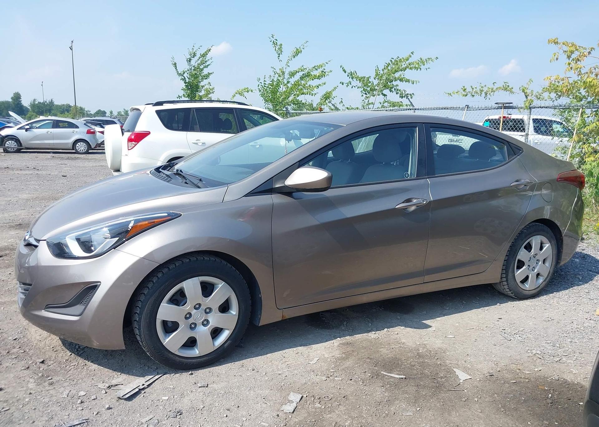 2014 HYUNDAI ELANTRA GL