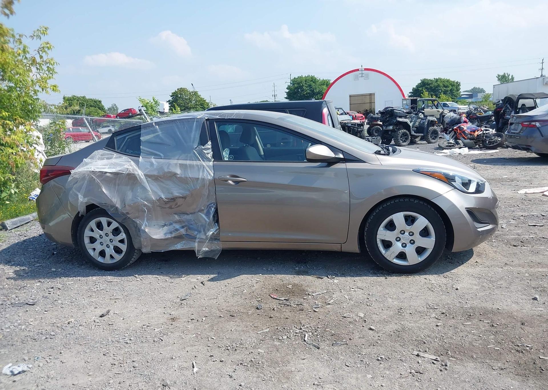 2014 HYUNDAI ELANTRA GL