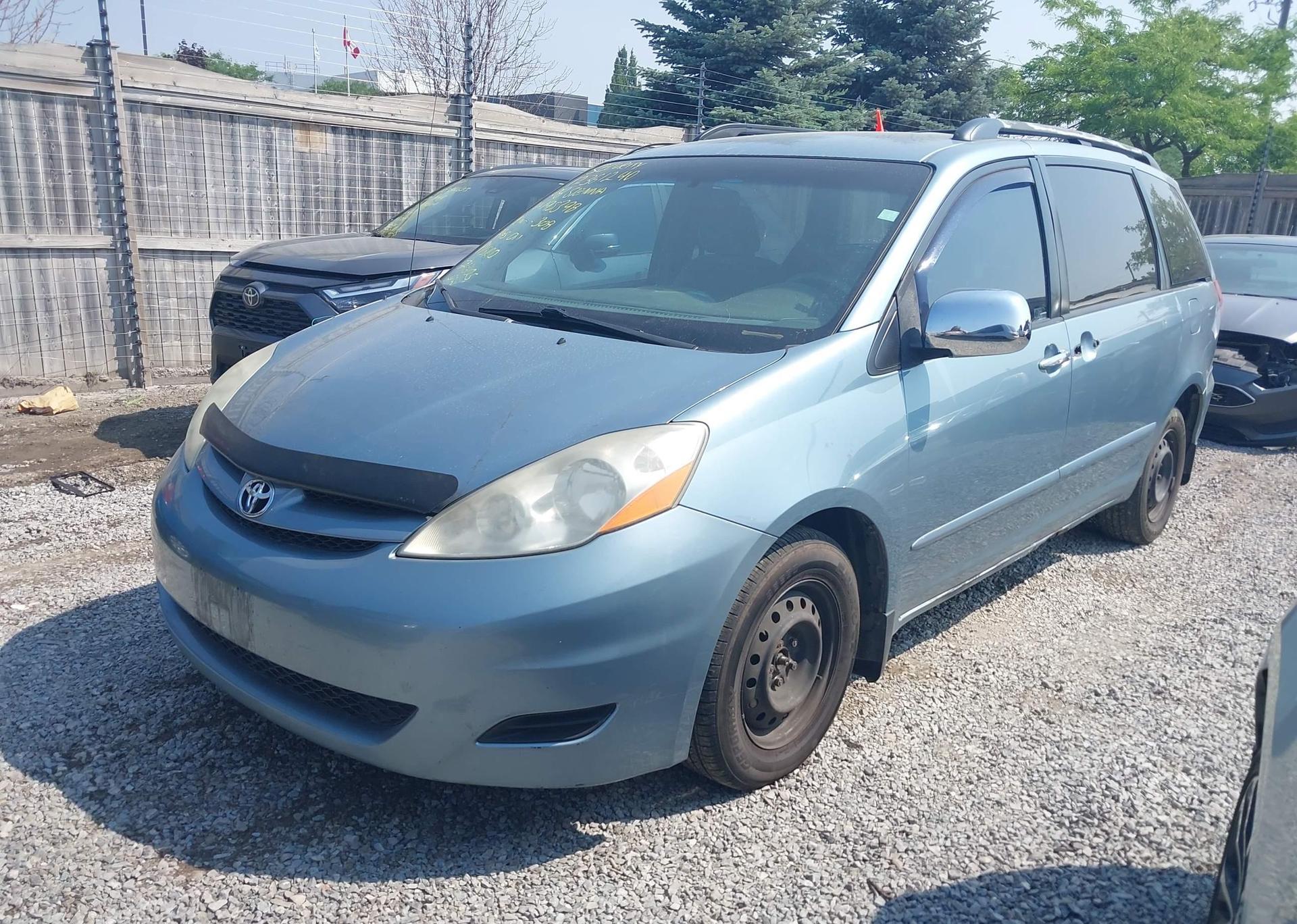 2008 TOYOTA SIENNA CE