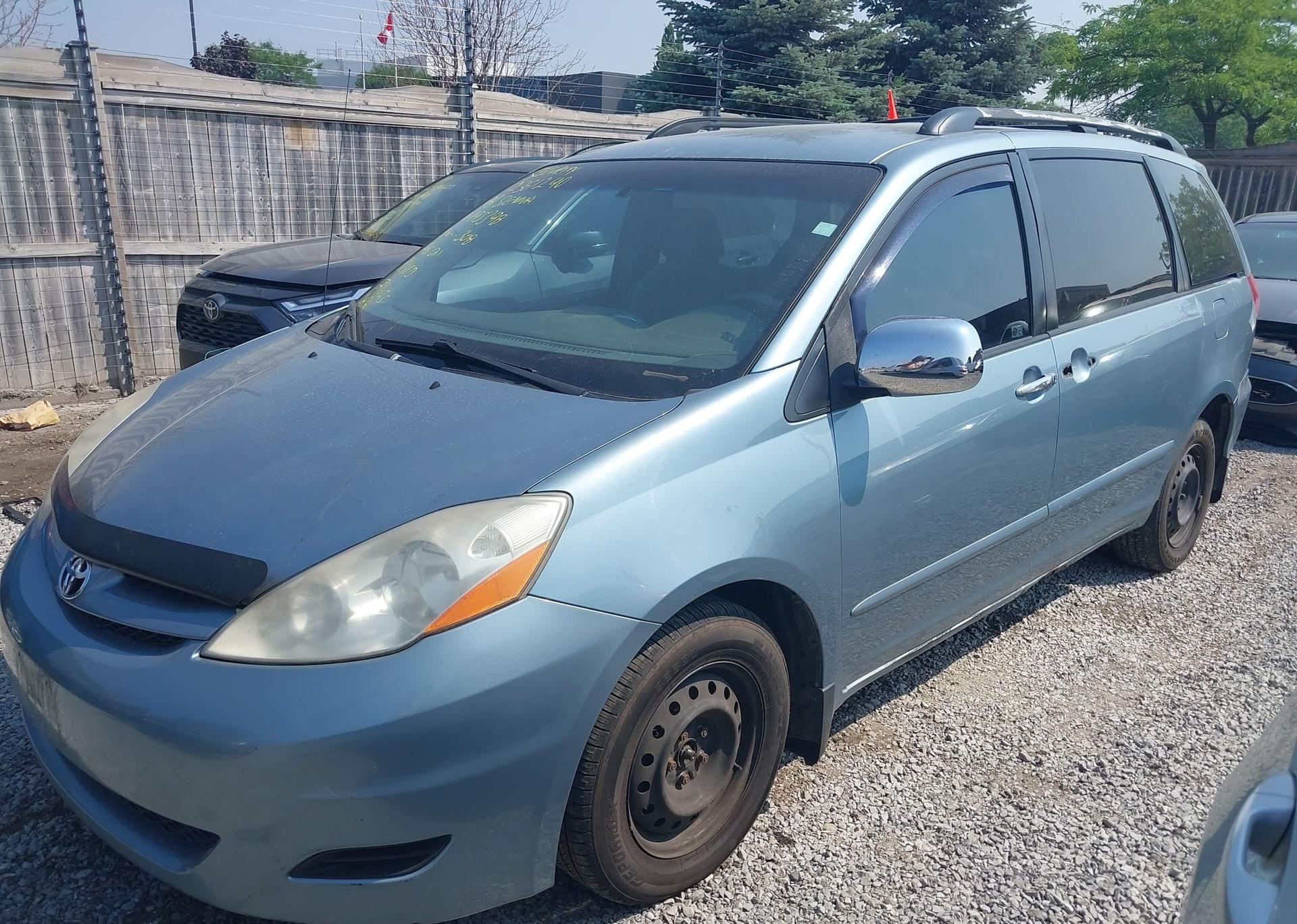 2008 TOYOTA SIENNA CE