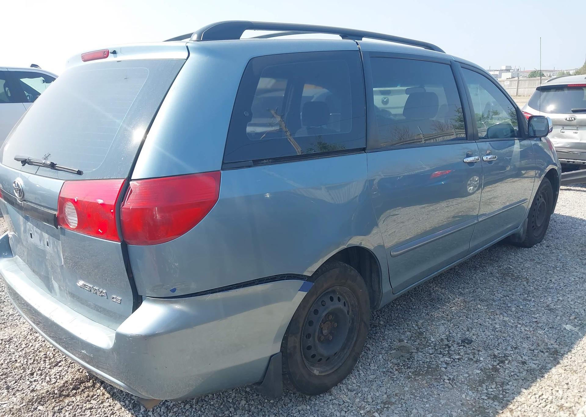 2008 TOYOTA SIENNA CE