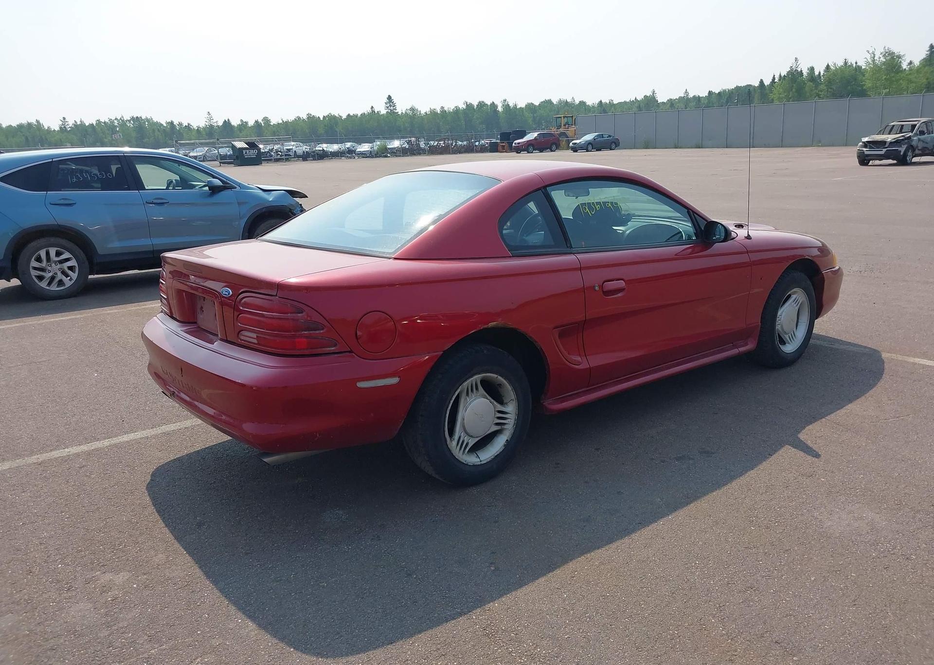 1995 FORD MUSTANG
