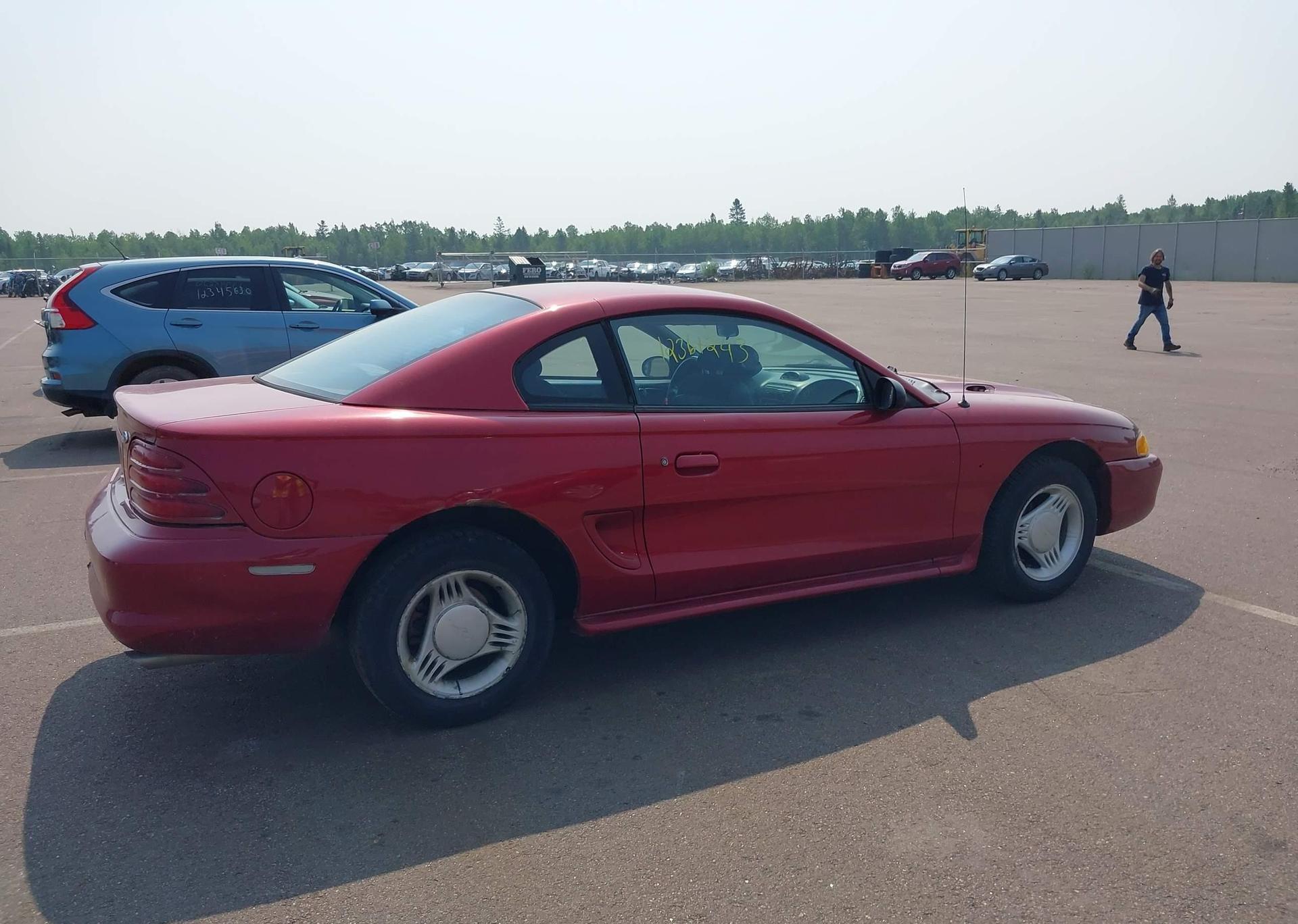 1995 FORD MUSTANG