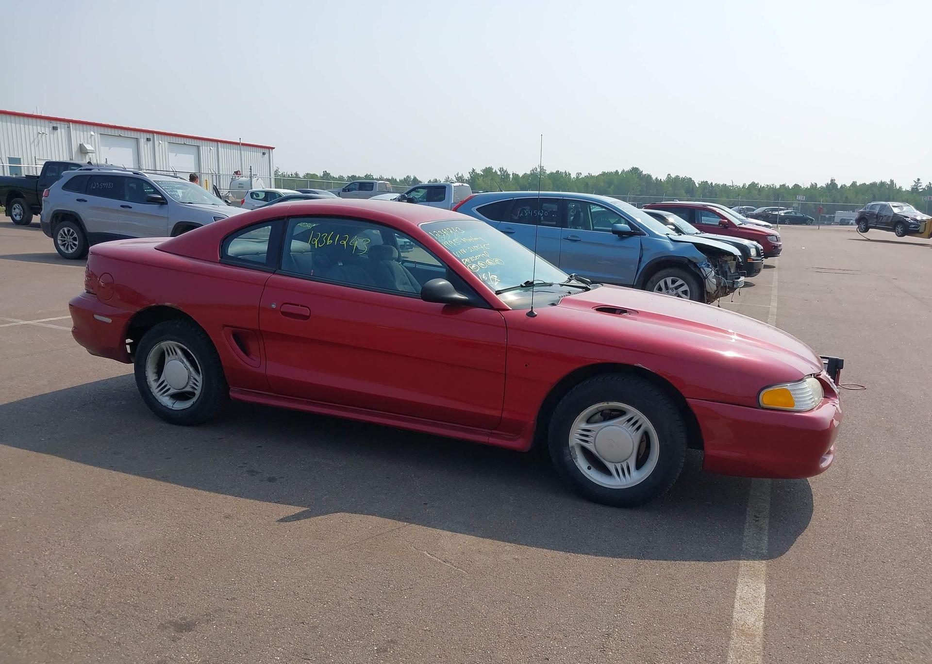 1995 FORD MUSTANG
