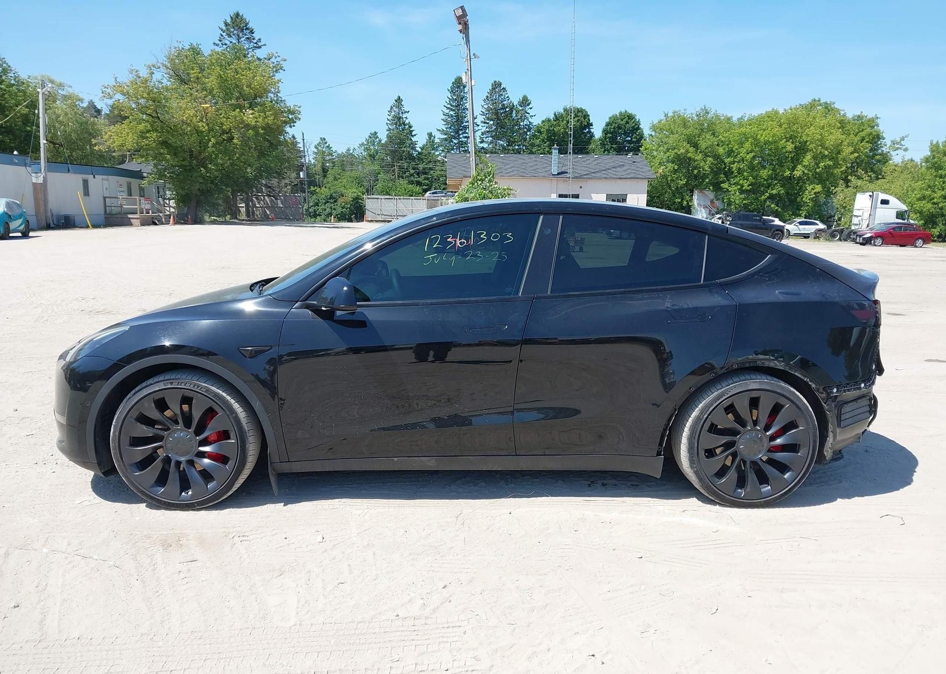 2022 TESLA MODEL Y