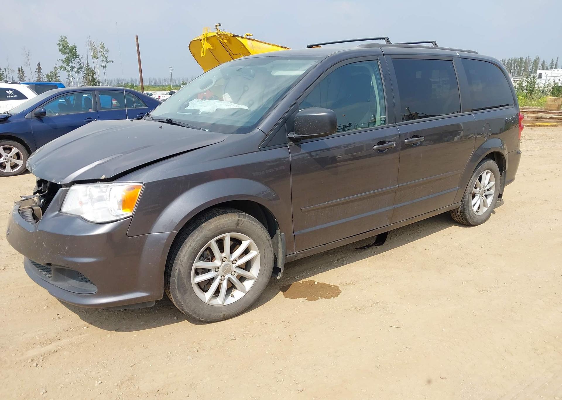 2015 DODGE GRAND CARAVAN SE