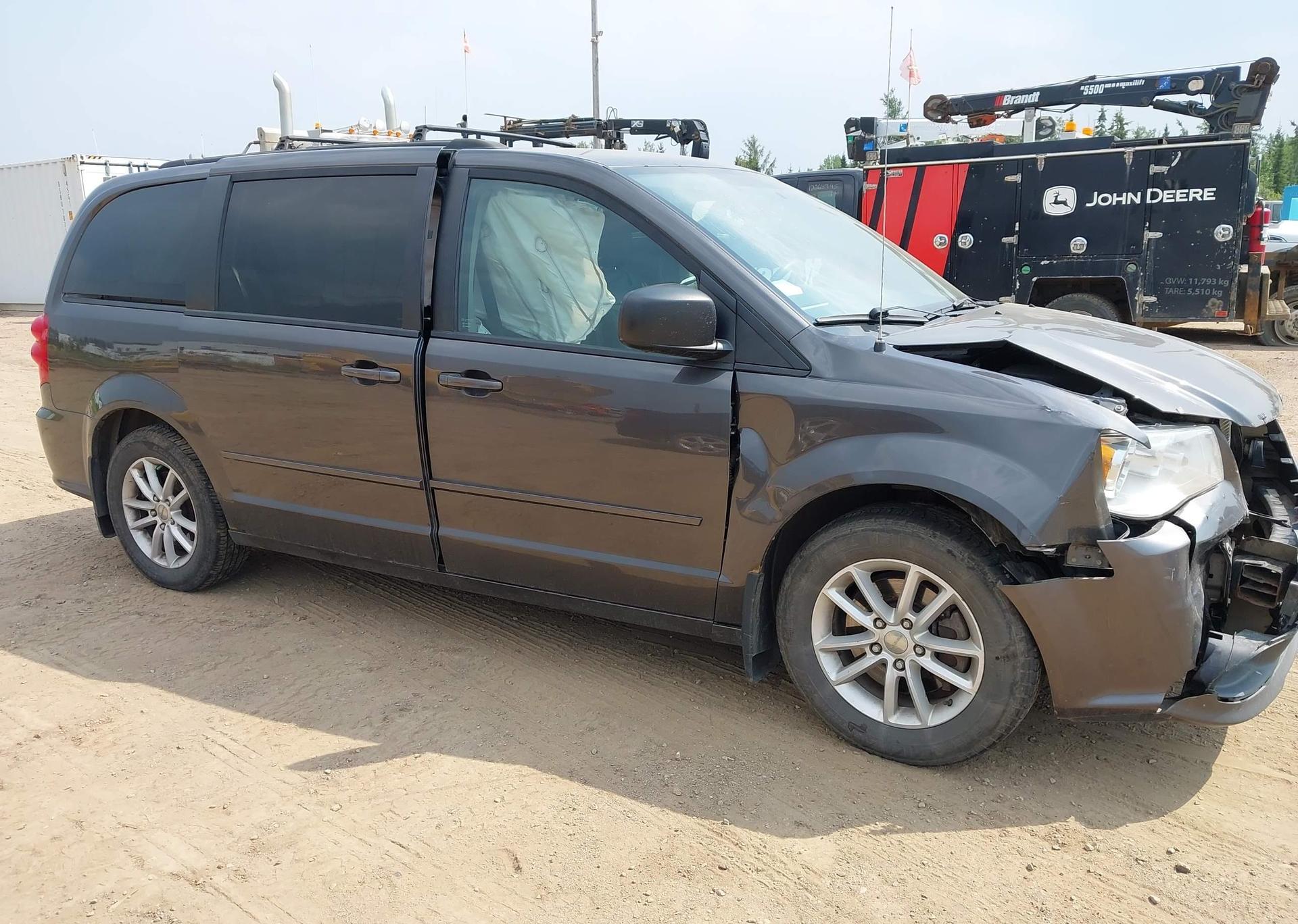 2015 DODGE GRAND CARAVAN SE